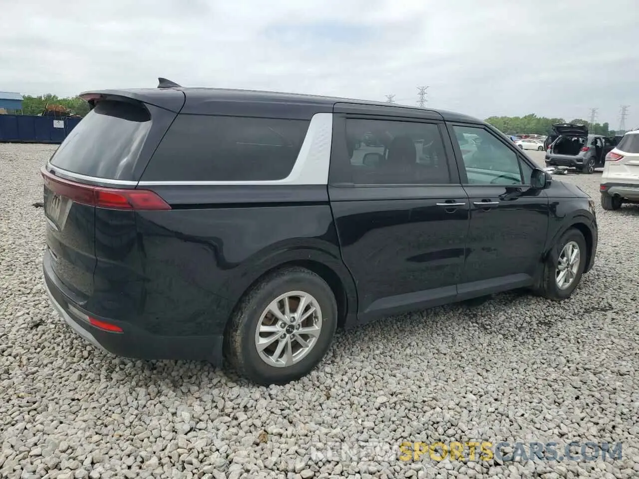 3 fotografías del automóvil dañado KNDNB4H3XN6114727 KIA CARNIVAL L 2022