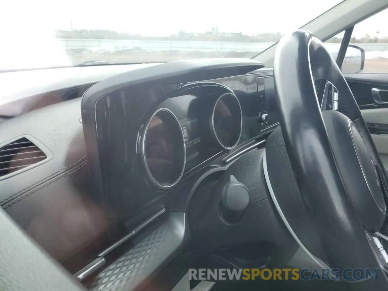 9 fotografías del automóvil dañado KNDNB5H33N6069166 KIA CARNIVAL L 2022