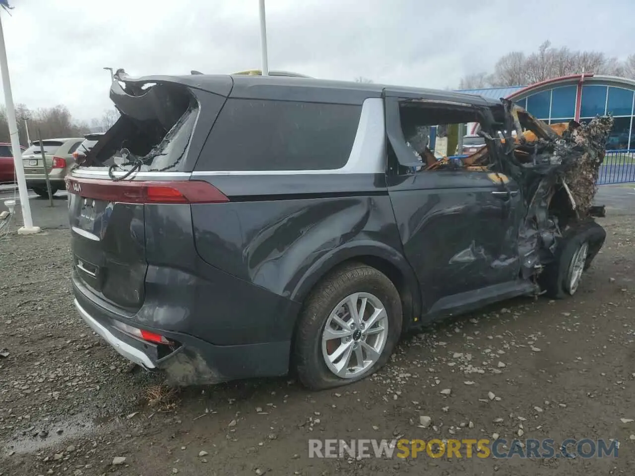 3 fotografías del automóvil dañado KNDNB4H32P6288262 KIA CARNIVAL L 2023