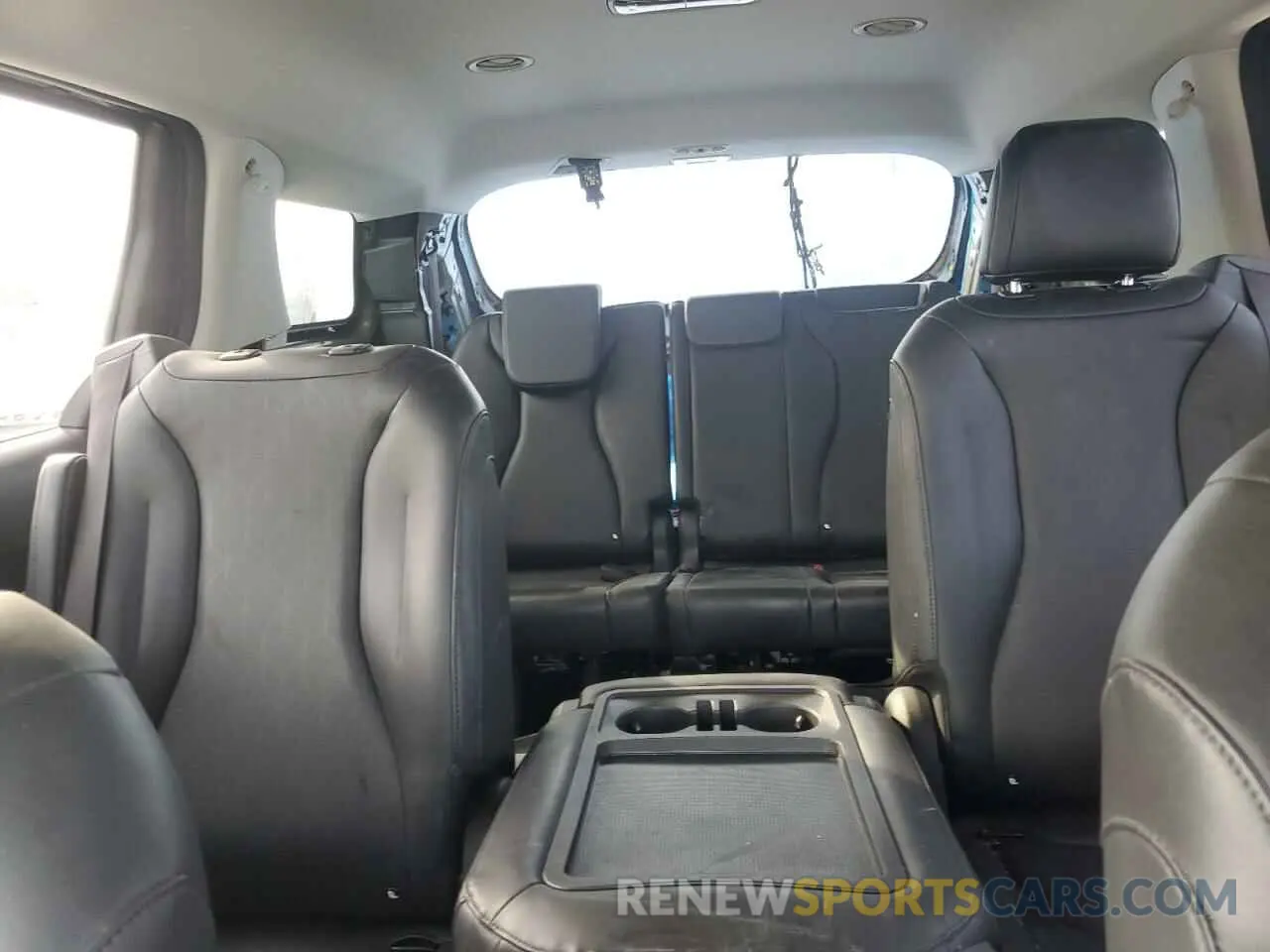 10 fotografías del automóvil dañado KNDNB4H34P6275139 KIA CARNIVAL L 2023