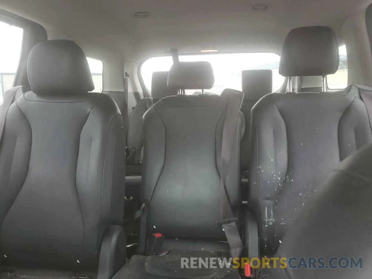 10 fotografías del automóvil dañado KNDNB4H37P6252874 KIA CARNIVAL L 2023