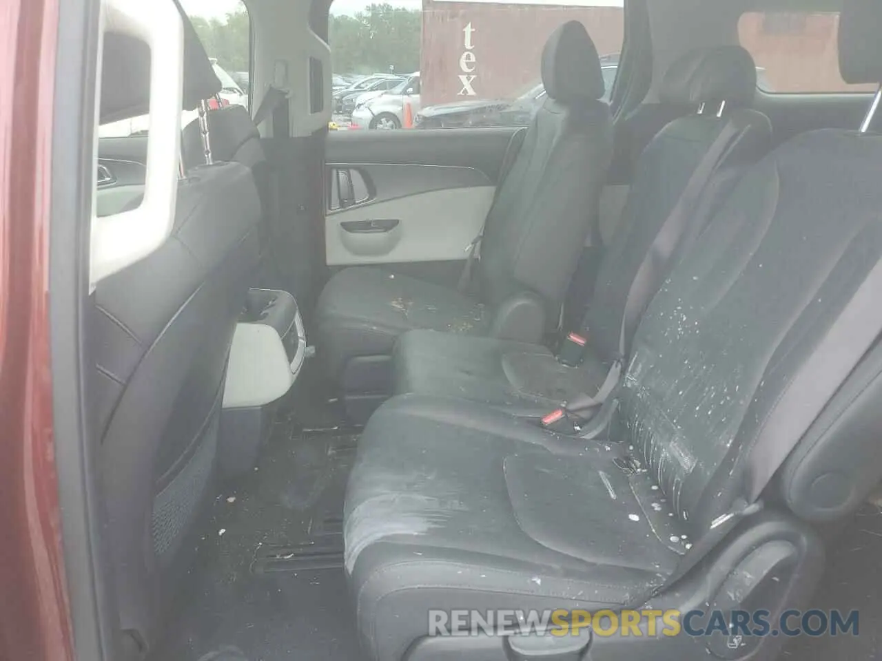 11 fotografías del automóvil dañado KNDNB4H37P6252874 KIA CARNIVAL L 2023