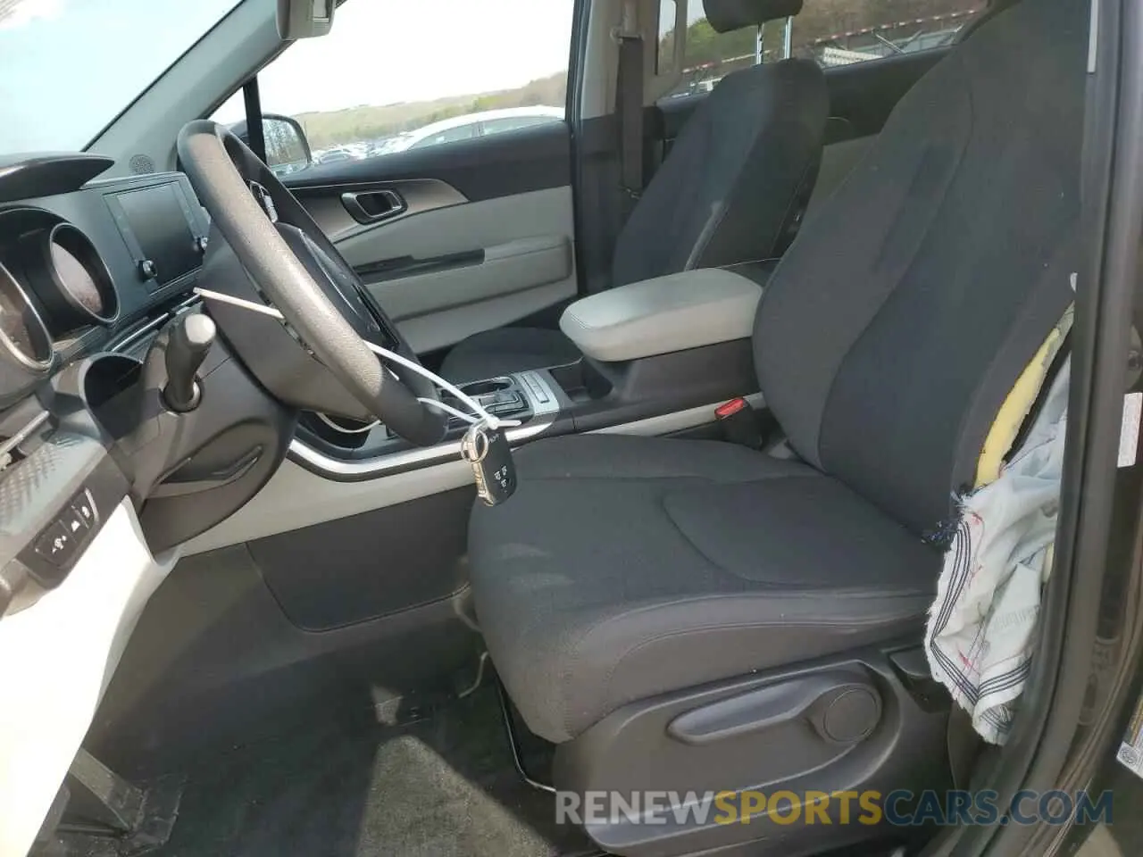 7 fotografías del automóvil dañado KNDNB4H37P6258786 KIA CARNIVAL L 2023
