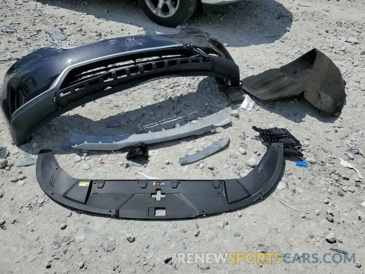 13 fotografías del automóvil dañado KNDNB4H38P6198338 KIA CARNIVAL L 2023