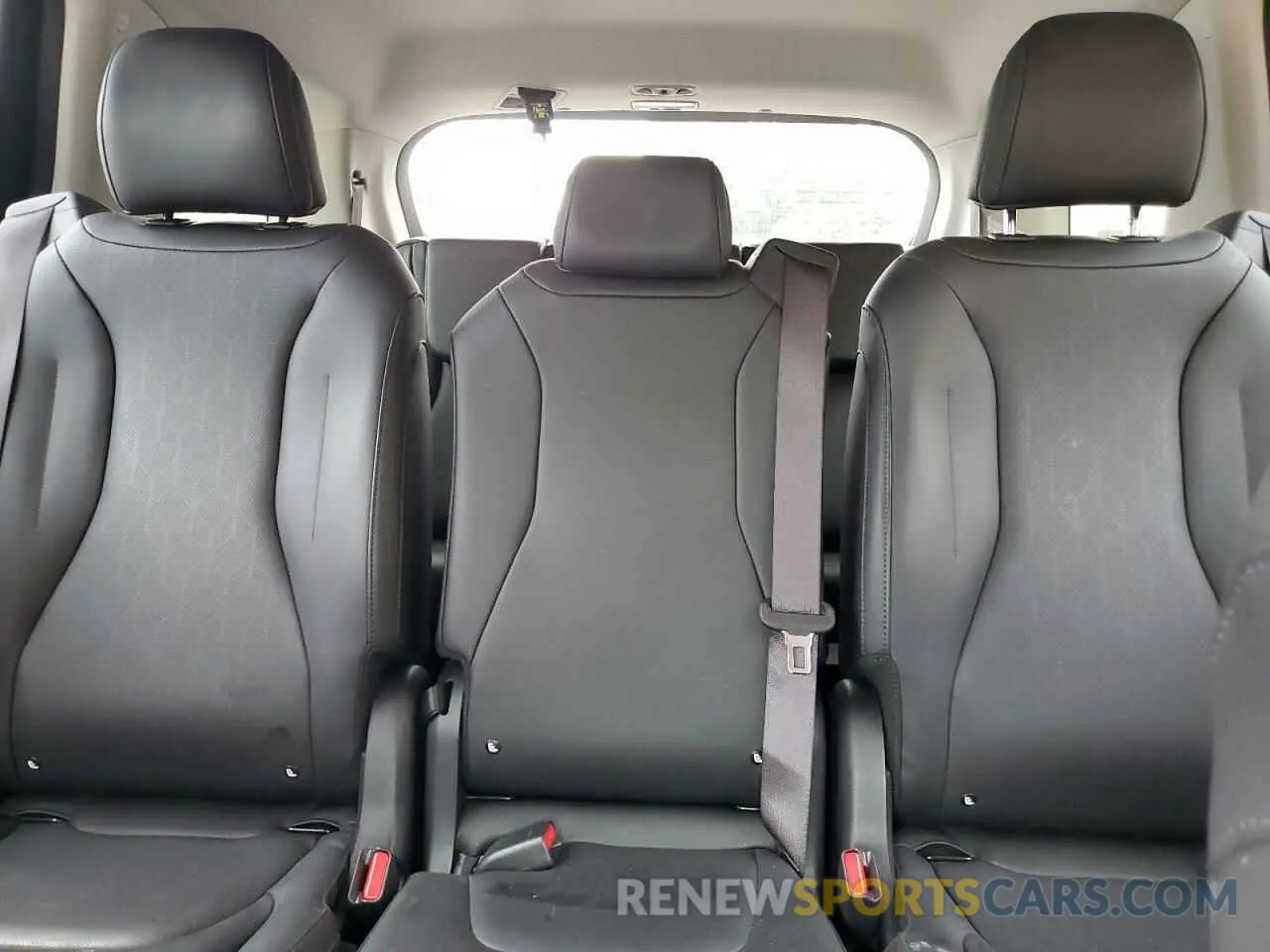 10 fotografías del automóvil dañado KNDNB4H39P6260491 KIA CARNIVAL L 2023