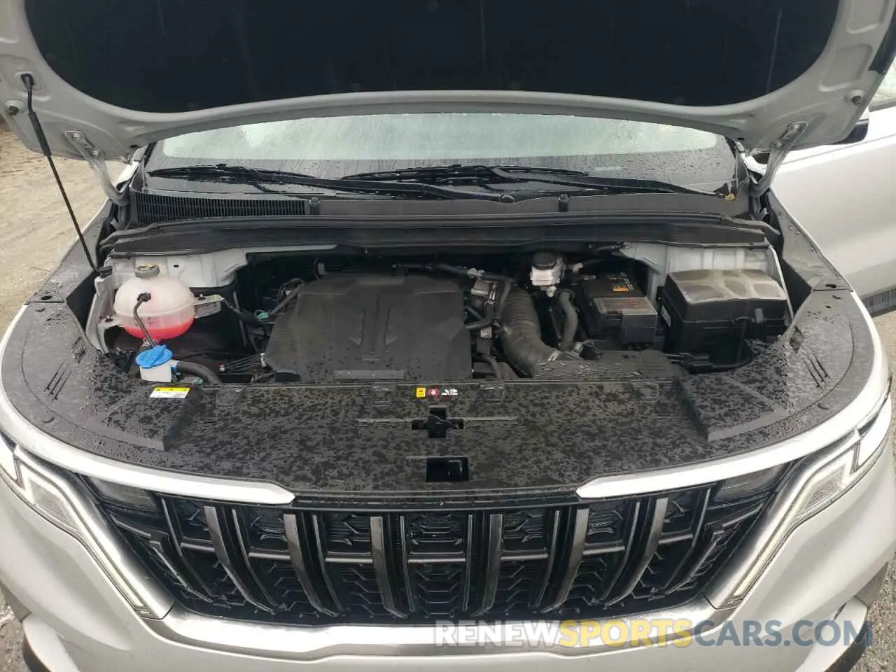 12 fotografías del automóvil dañado KNDNB4H3XP6212000 KIA CARNIVAL L 2023