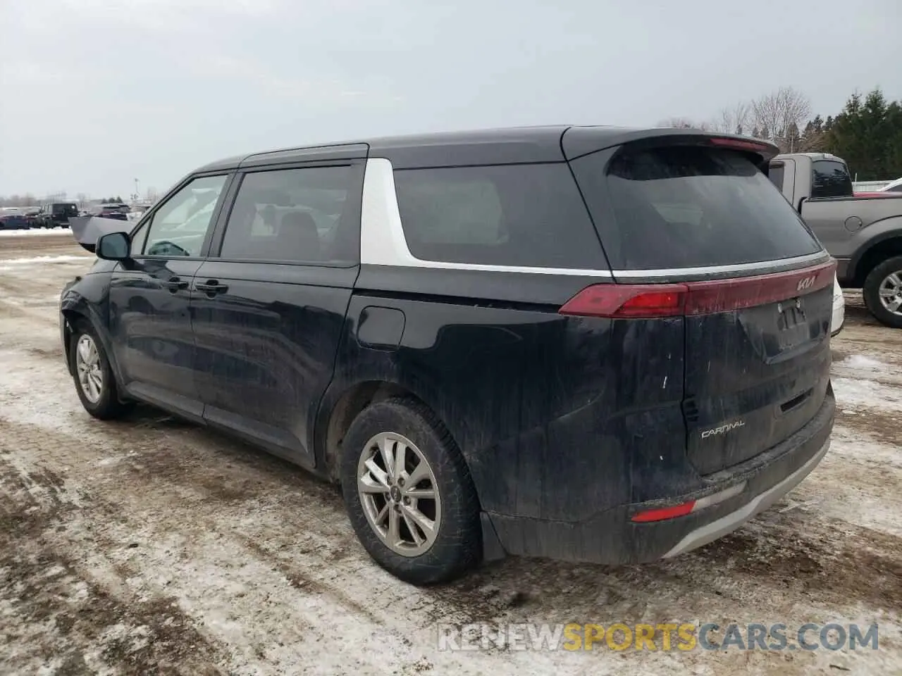 2 fotografías del automóvil dañado KNDNB5H35P6252197 KIA CARNIVAL L 2023