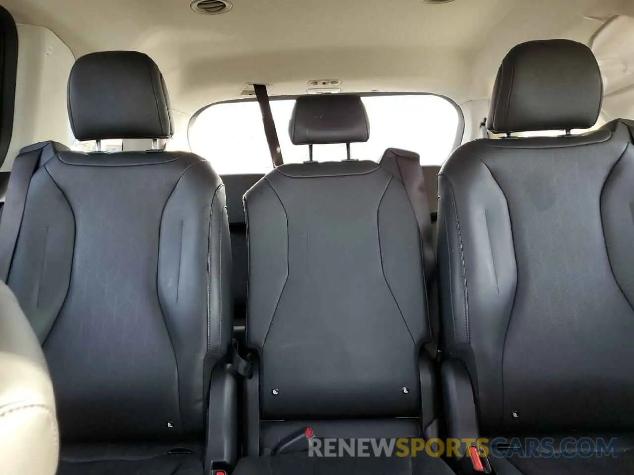 10 fotografías del automóvil dañado KNDNB4H34R6355298 KIA CARNIVAL L 2024