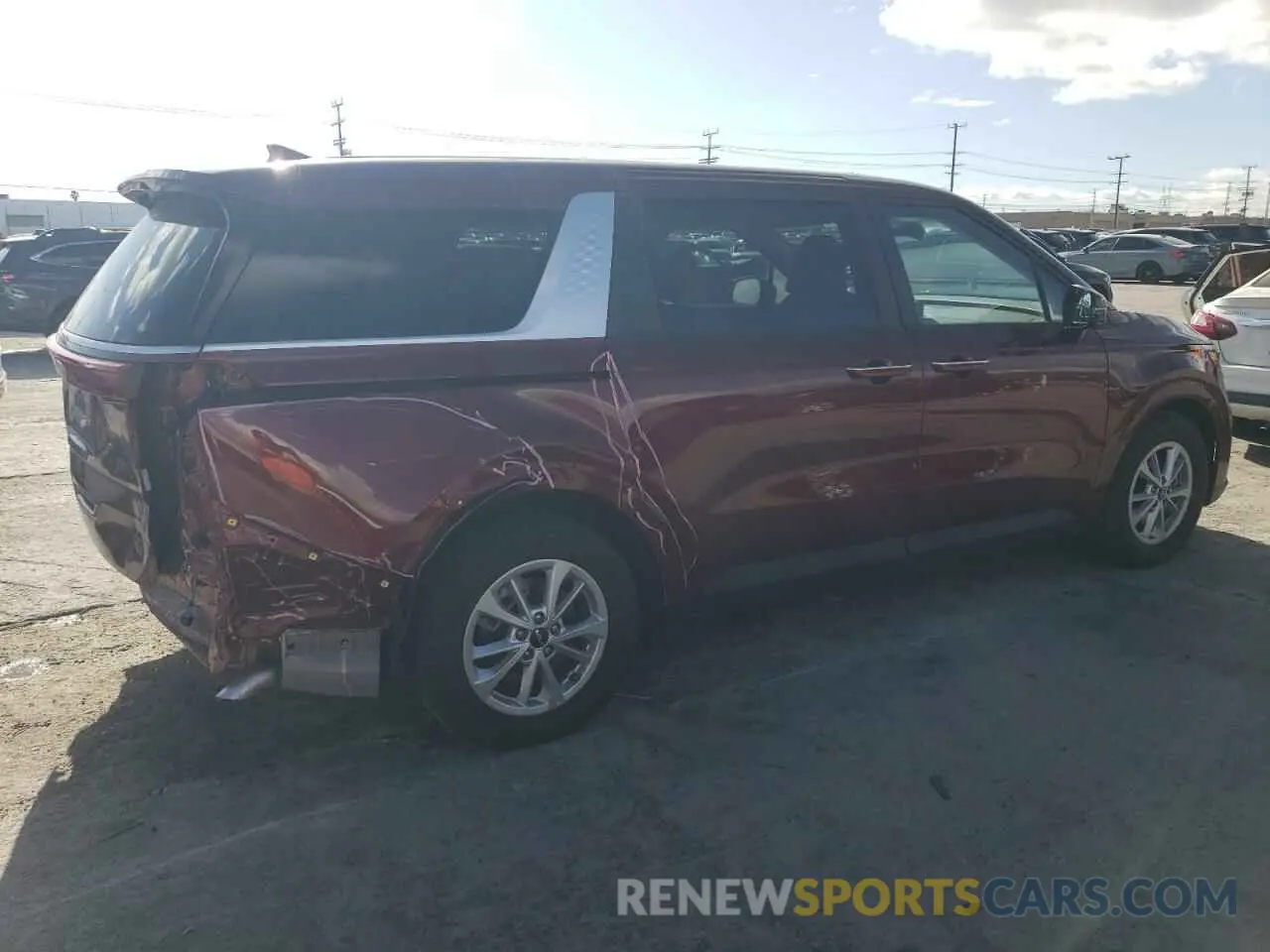 3 fotografías del automóvil dañado KNDNB4H35R6352412 KIA CARNIVAL L 2024