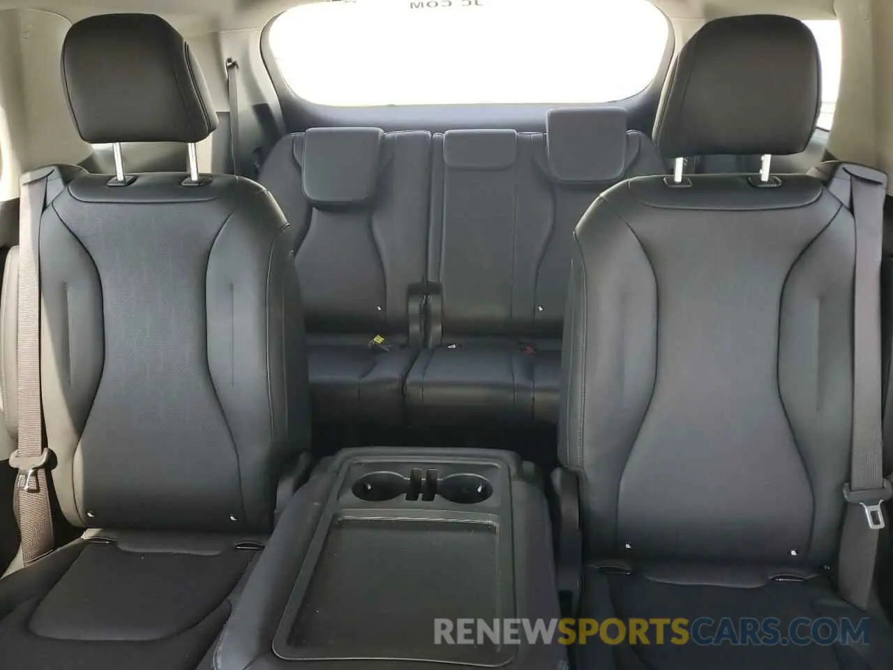 10 fotografías del automóvil dañado KNDNB4H36R6367310 KIA CARNIVAL L 2024