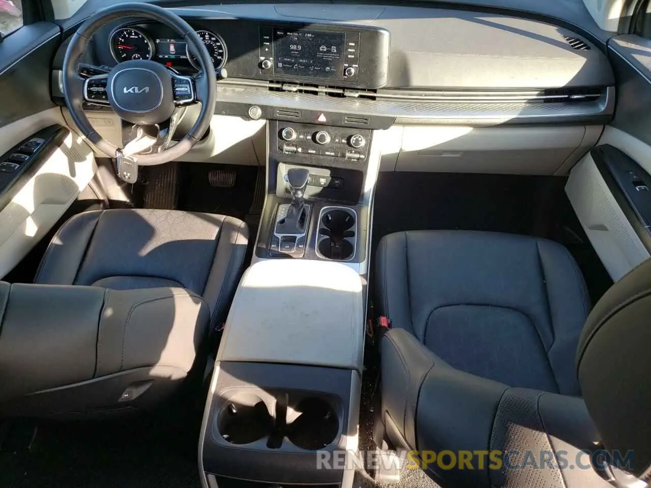 8 fotografías del automóvil dañado KNDNB4H36R6381885 KIA CARNIVAL L 2024