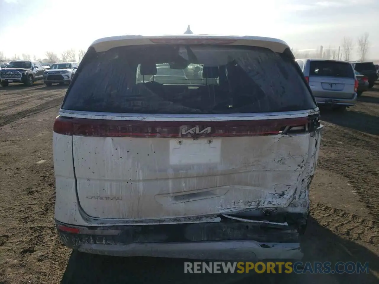 6 fotografías del automóvil dañado KNDNB5H30R6311577 KIA CARNIVAL L 2024