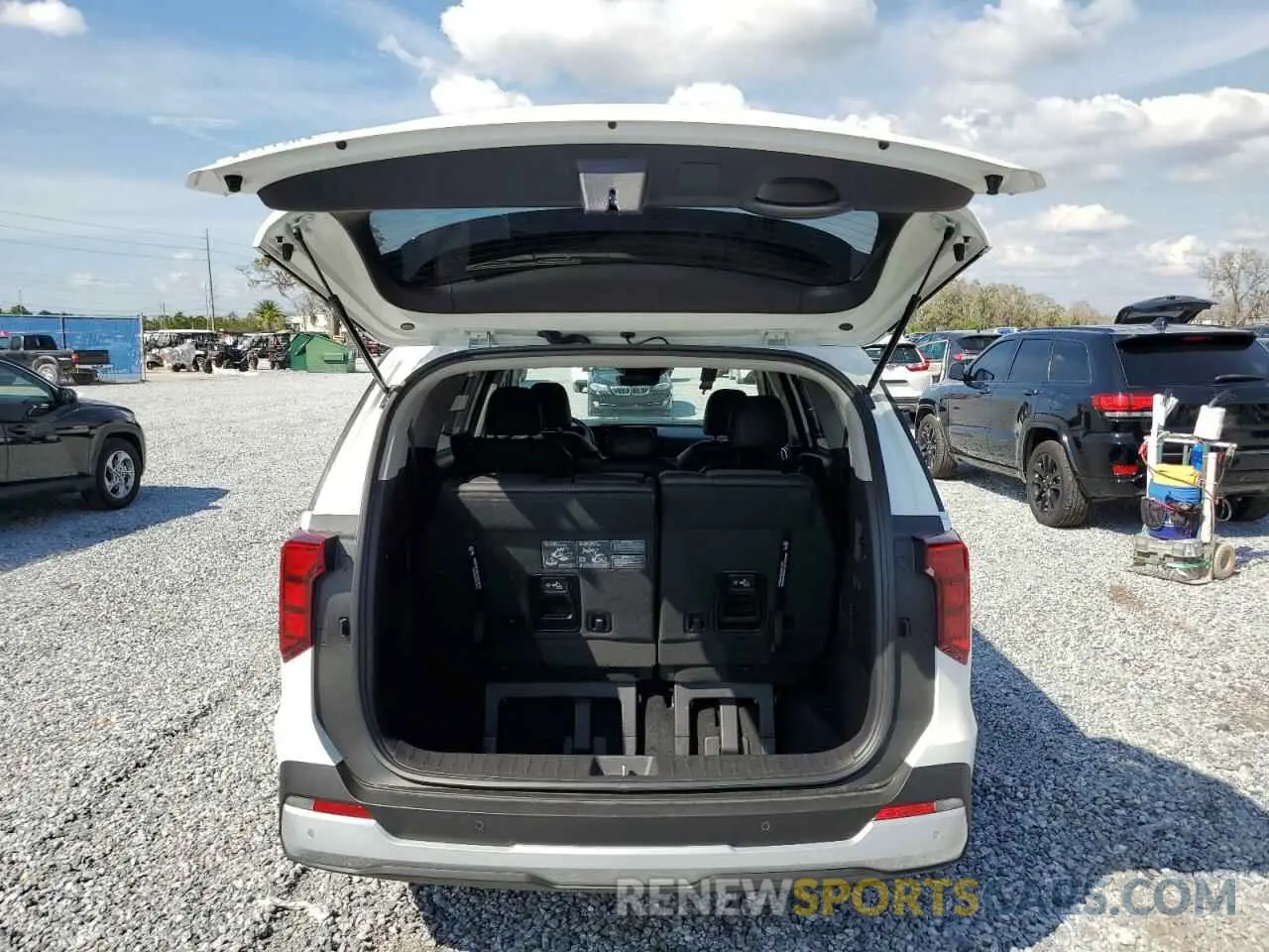 6 fotografías del automóvil dañado KNDNB5K31S6477900 KIA CARNIVAL L 2025