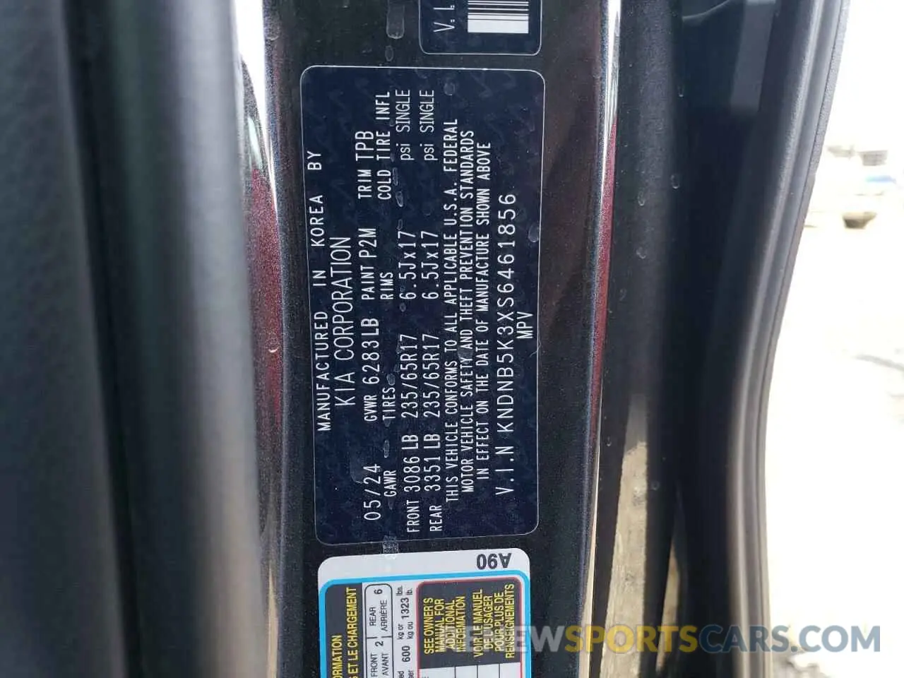 12 fotografías del automóvil dañado KNDNB5K3XS6461856 KIA CARNIVAL L 2025