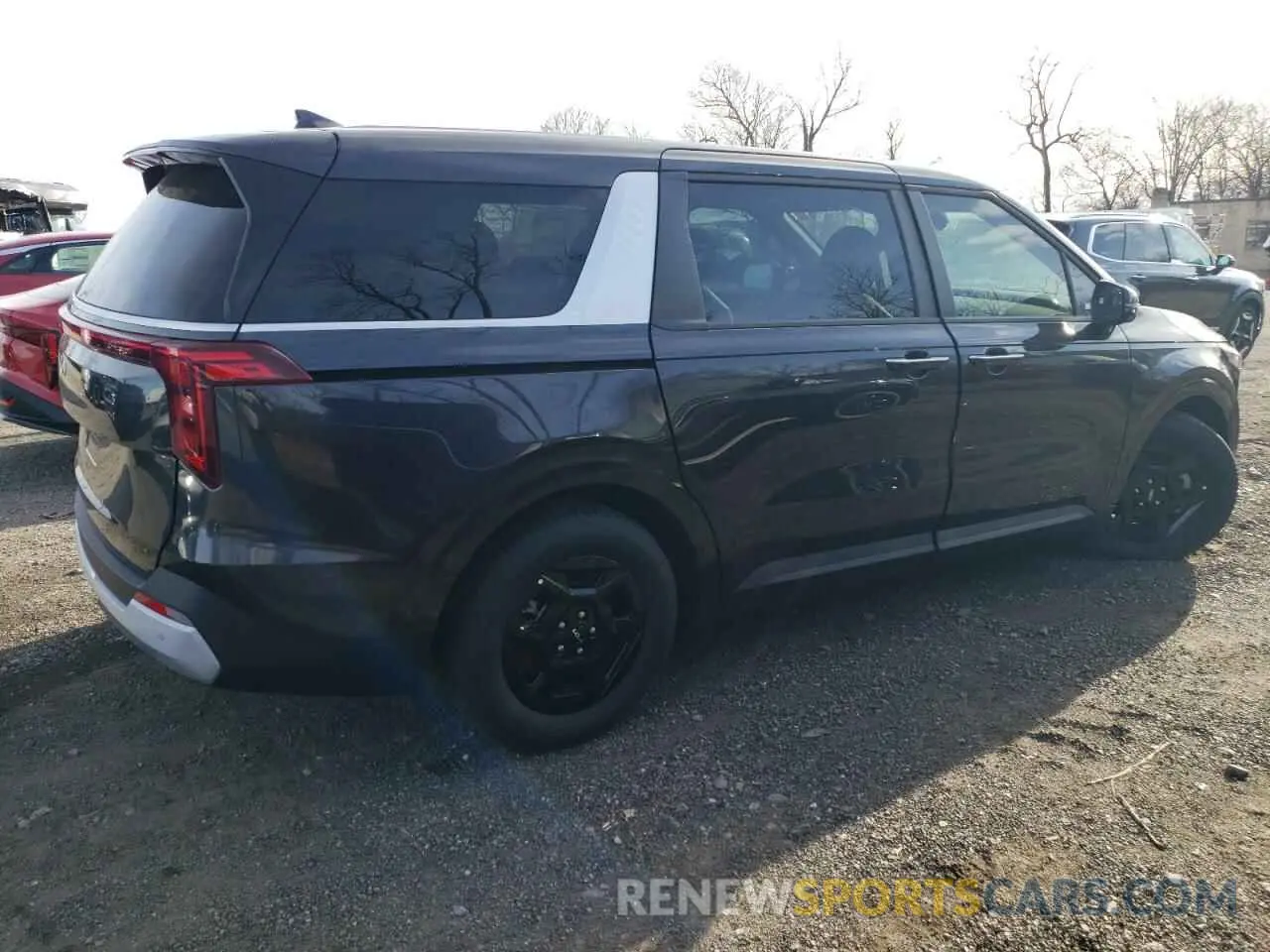 3 fotografías del automóvil dañado KNDNB5K3XS6461856 KIA CARNIVAL L 2025