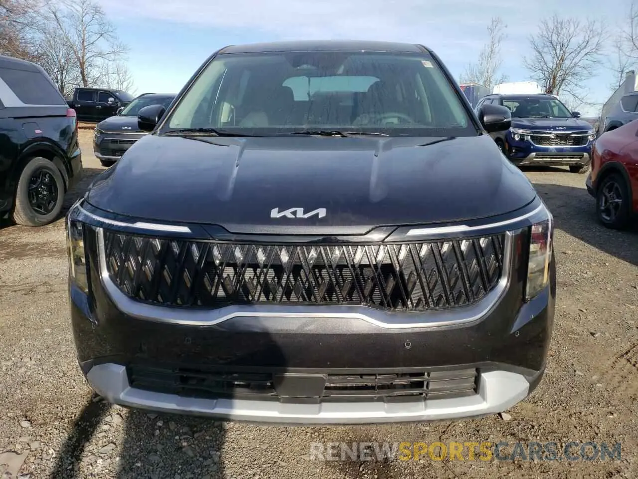 5 fotografías del automóvil dañado KNDNB5K3XS6461856 KIA CARNIVAL L 2025