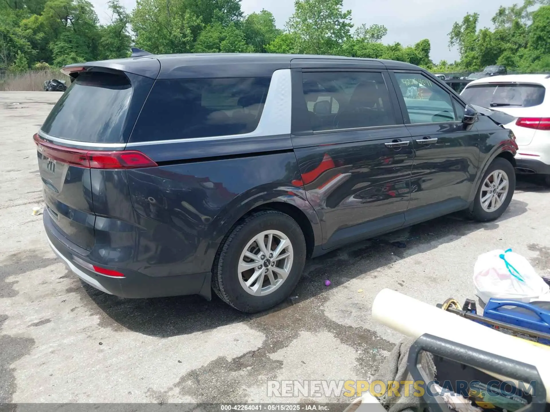 4 fotografías del automóvil dañado KNDNB4H33N6115072 KIA CARNIVAL MPV 2022