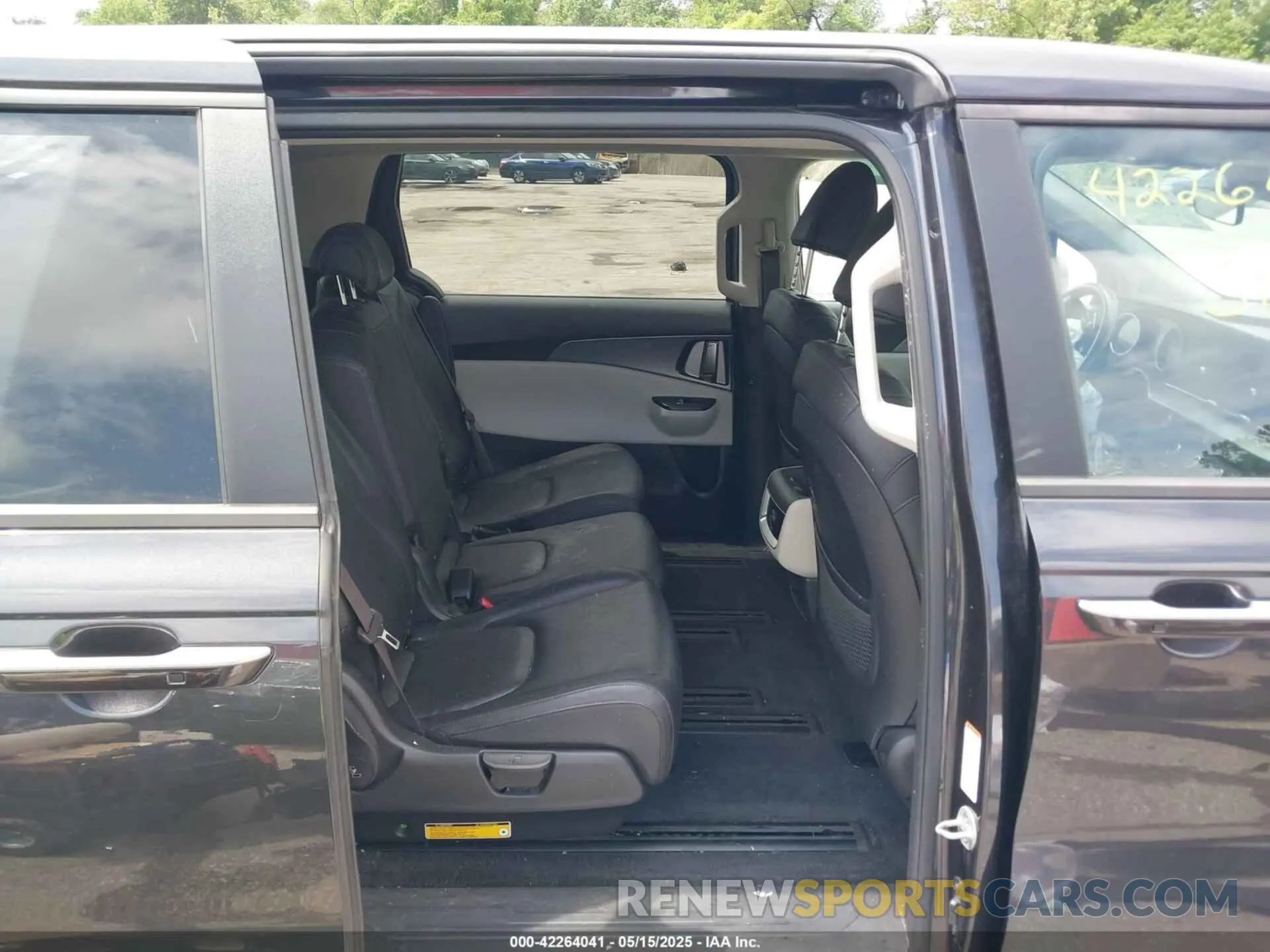 8 fotografías del automóvil dañado KNDNB4H33N6115072 KIA CARNIVAL MPV 2022