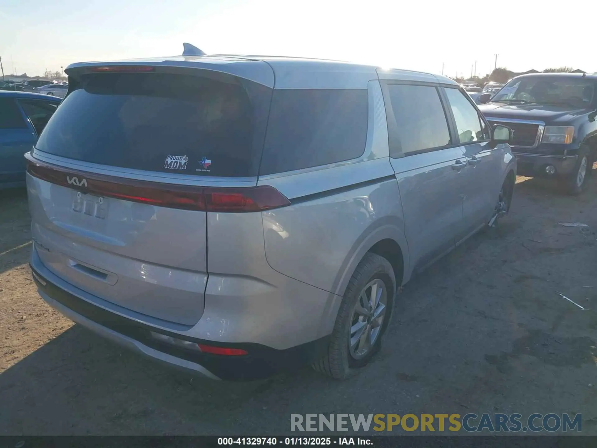 4 fotografías del automóvil dañado KNDNB4H34N6169190 KIA CARNIVAL MPV 2022