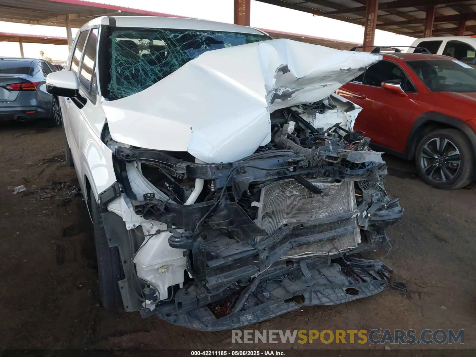 6 fotografías del automóvil dañado KNDNB4H35N6189948 KIA CARNIVAL MPV 2022