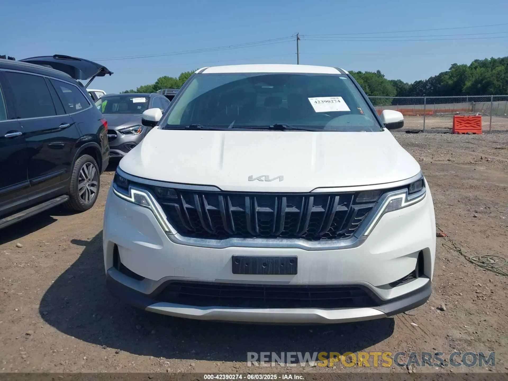 13 fotografías del automóvil dañado KNDNB4H36N6097554 KIA CARNIVAL MPV 2022