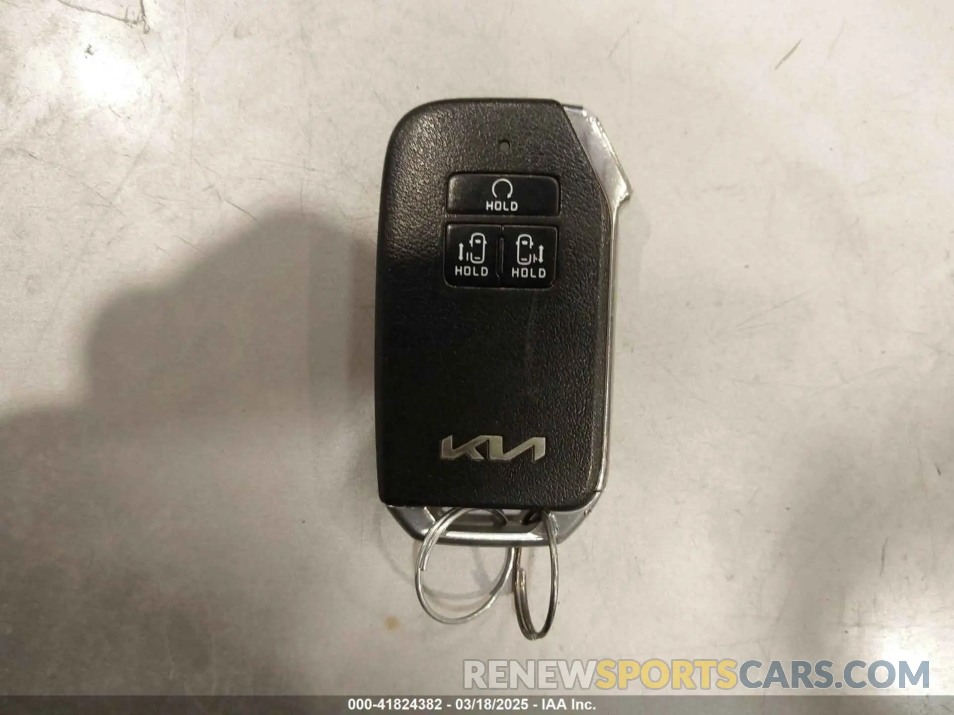 11 fotografías del automóvil dañado KNDNB4H36N6169885 KIA CARNIVAL MPV 2022