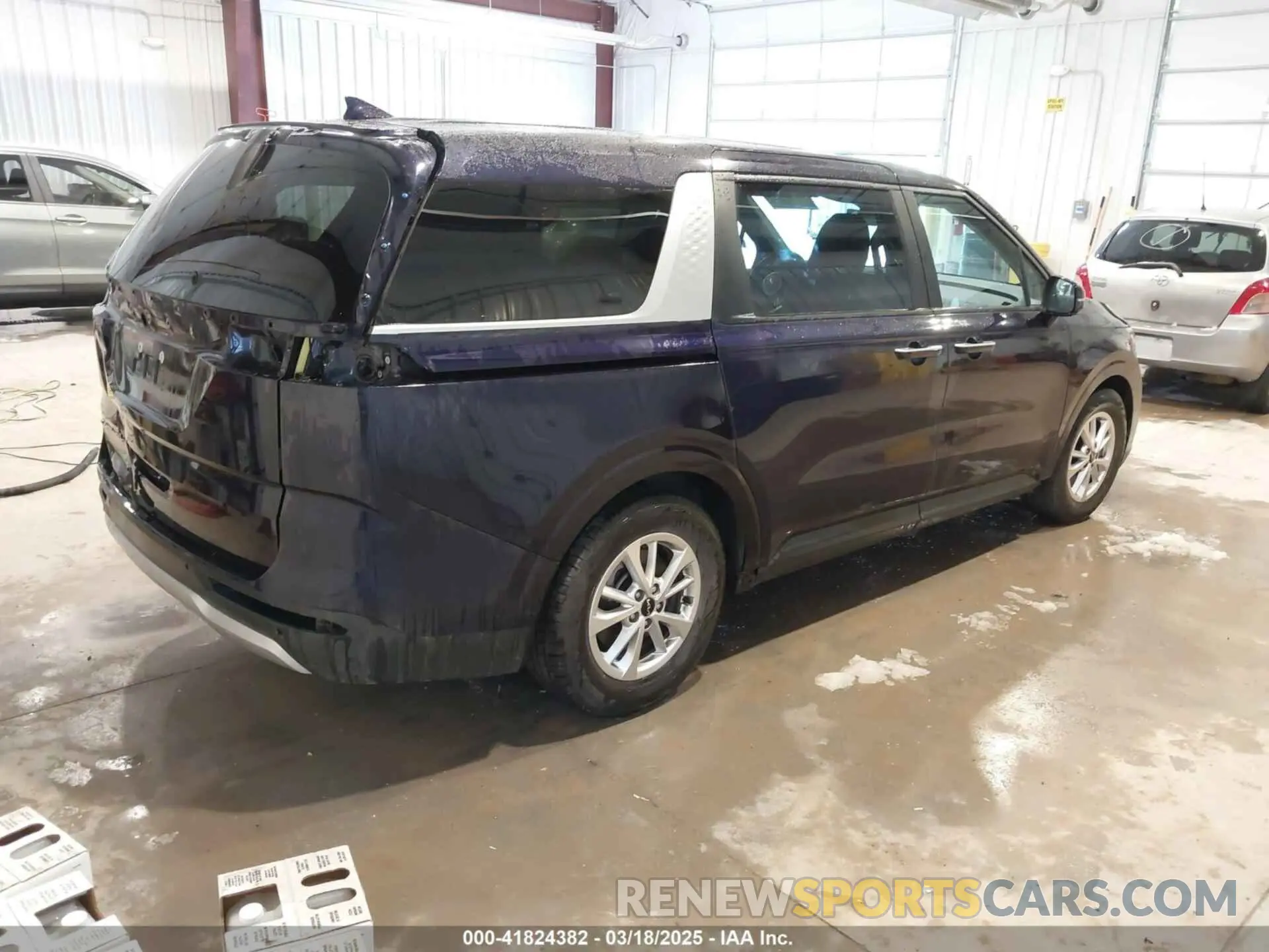 4 fotografías del automóvil dañado KNDNB4H36N6169885 KIA CARNIVAL MPV 2022