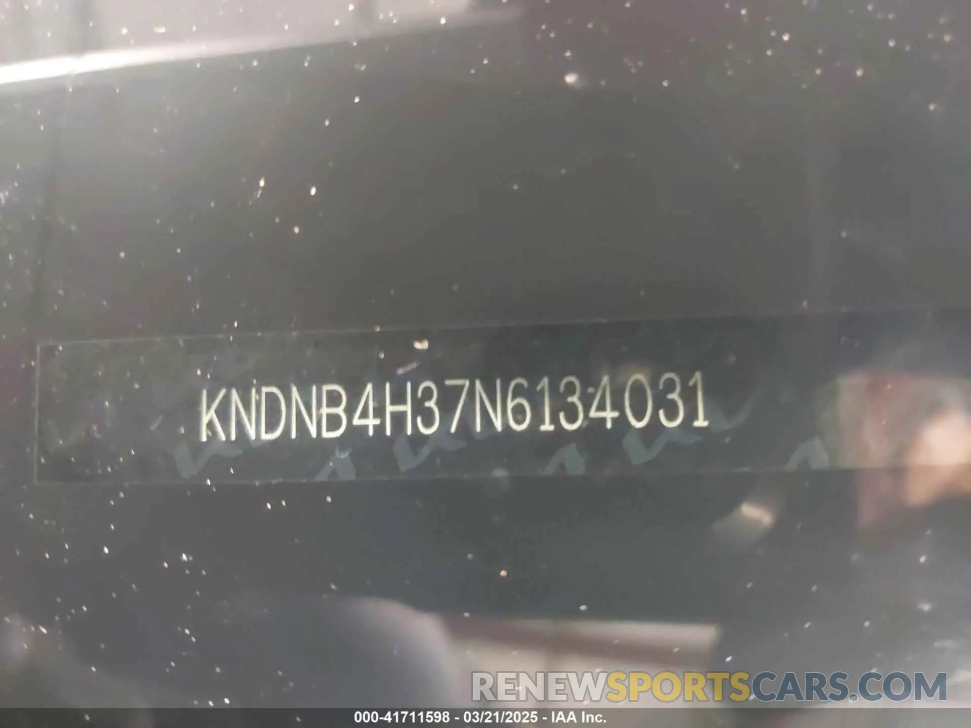 19 fotografías del automóvil dañado KNDNB4H37N6134031 KIA CARNIVAL MPV 2022