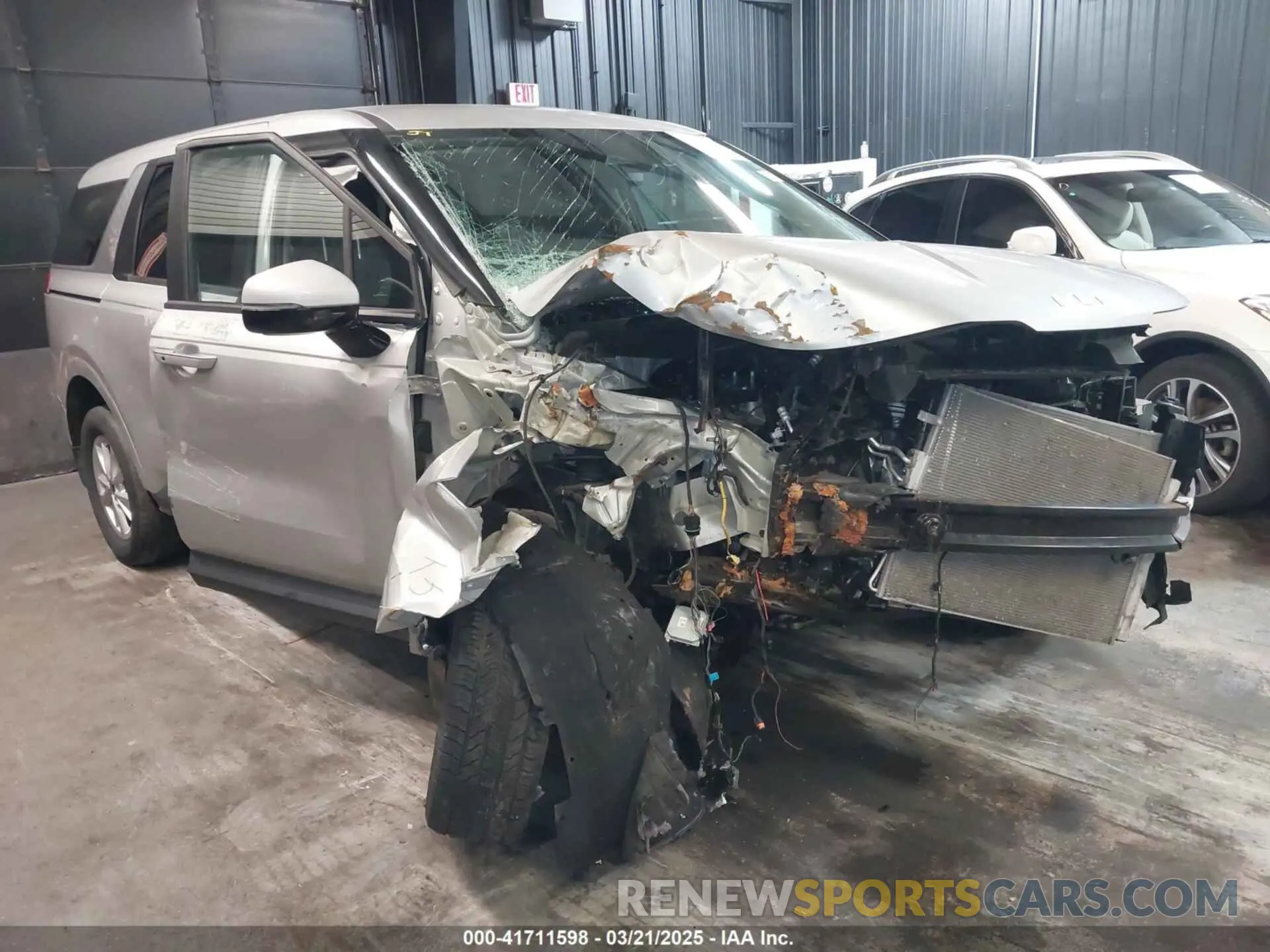 6 fotografías del automóvil dañado KNDNB4H37N6134031 KIA CARNIVAL MPV 2022