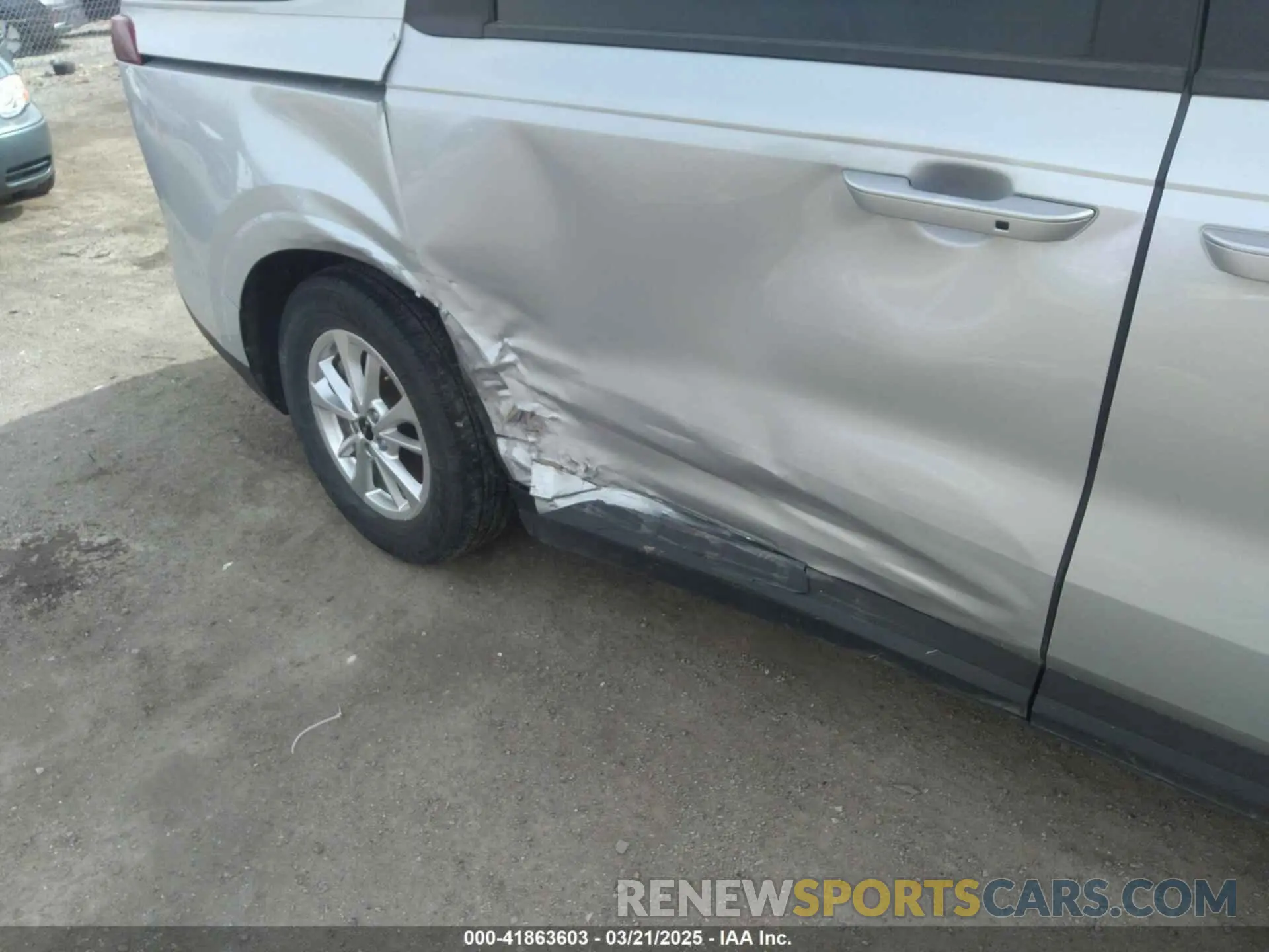 6 fotografías del automóvil dañado KNDNB4H38N6067651 KIA CARNIVAL MPV 2022