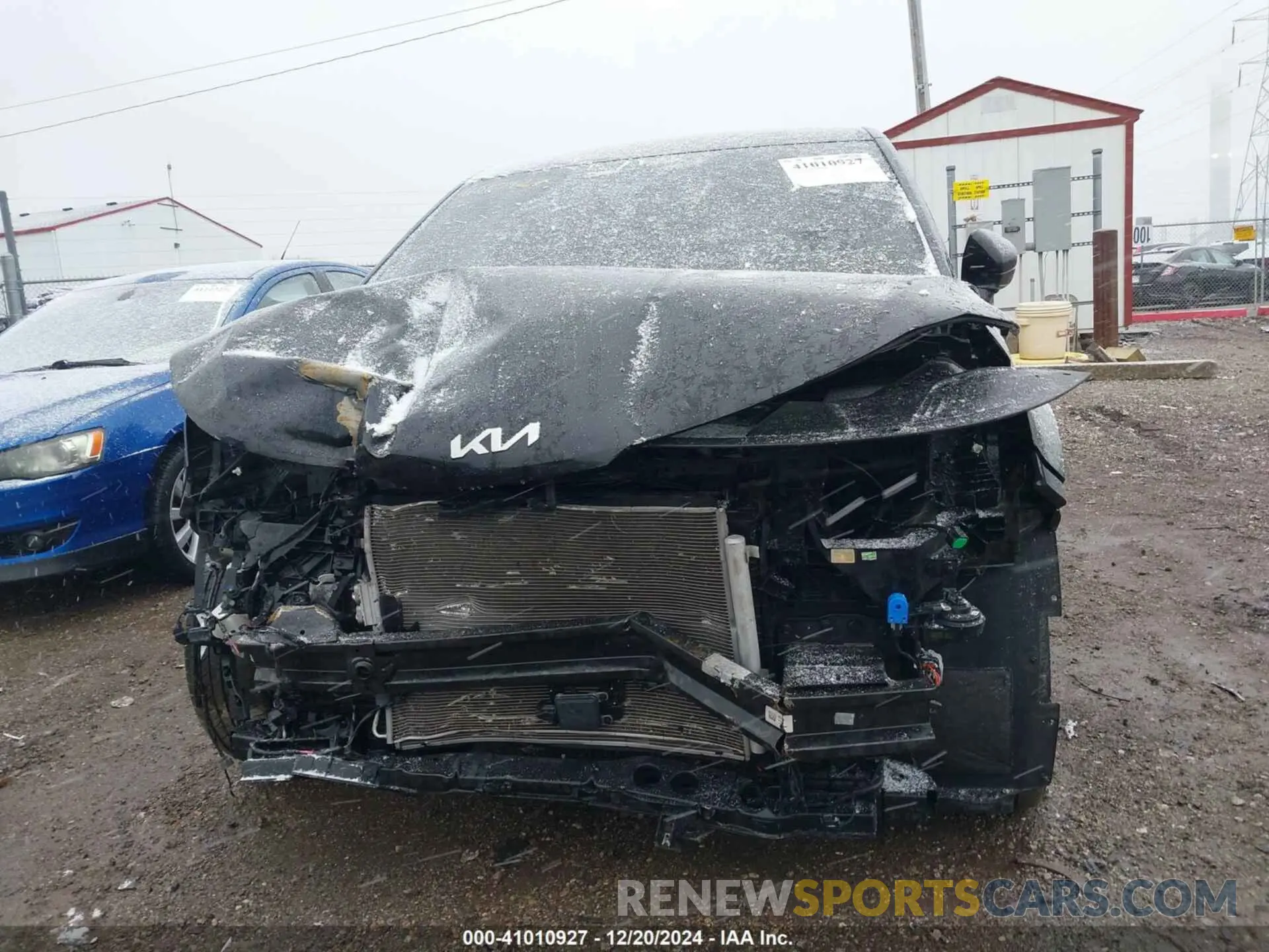 13 fotografías del automóvil dañado KNDNC5H35N6078707 KIA CARNIVAL MPV 2022