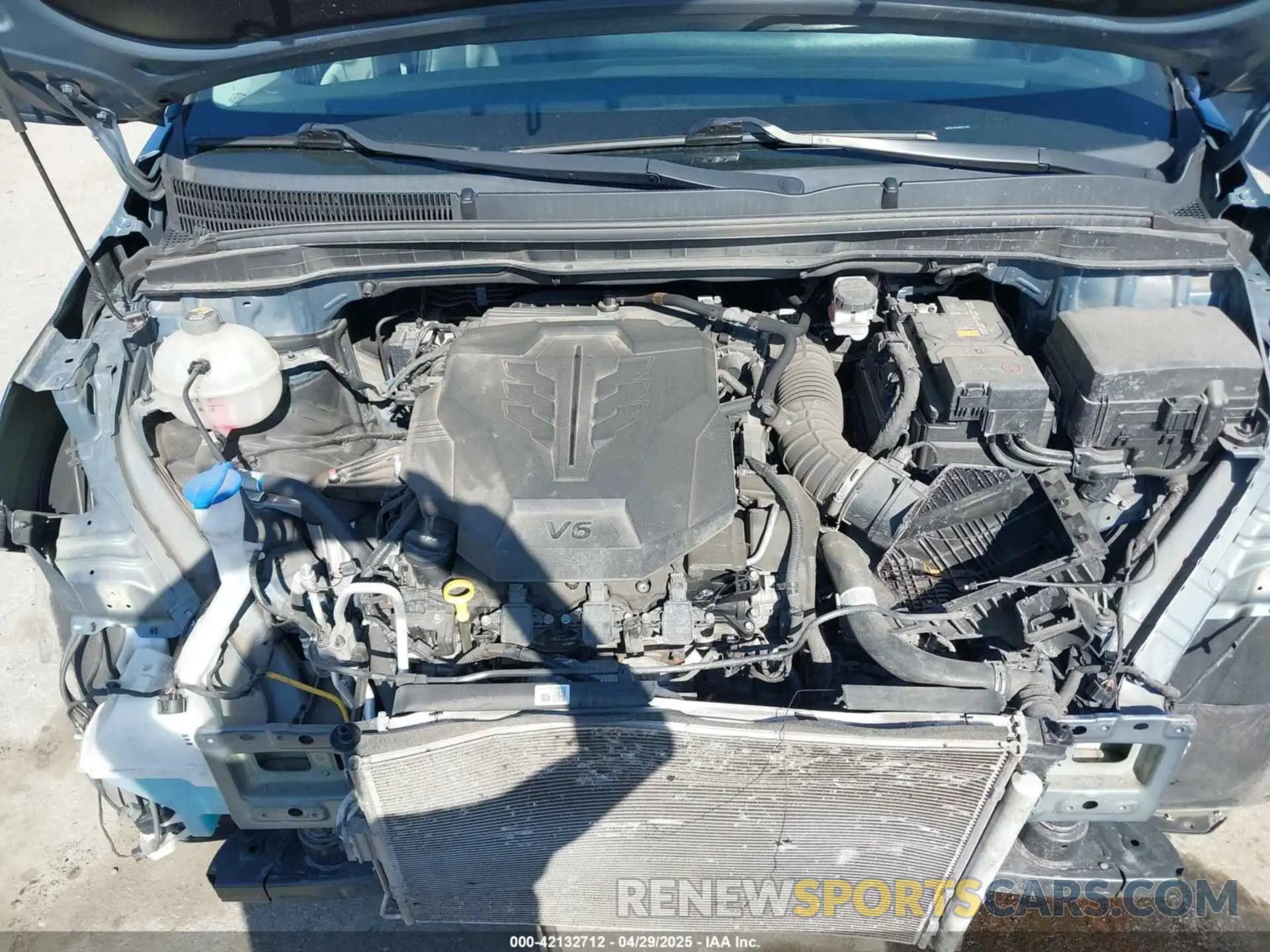 10 fotografías del automóvil dañado KNDNC5H3XN6061465 KIA CARNIVAL MPV 2022