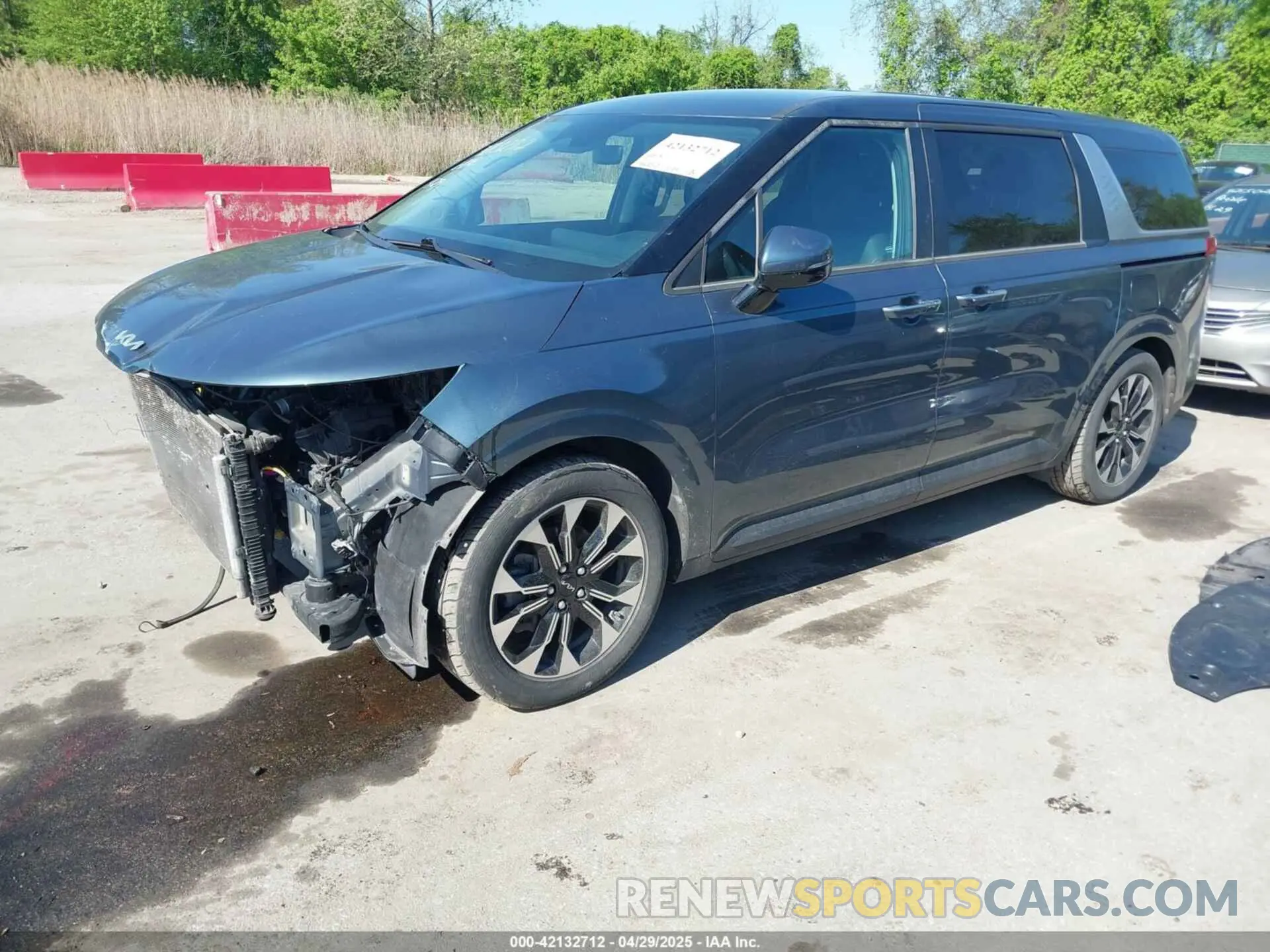 2 fotografías del automóvil dañado KNDNC5H3XN6061465 KIA CARNIVAL MPV 2022