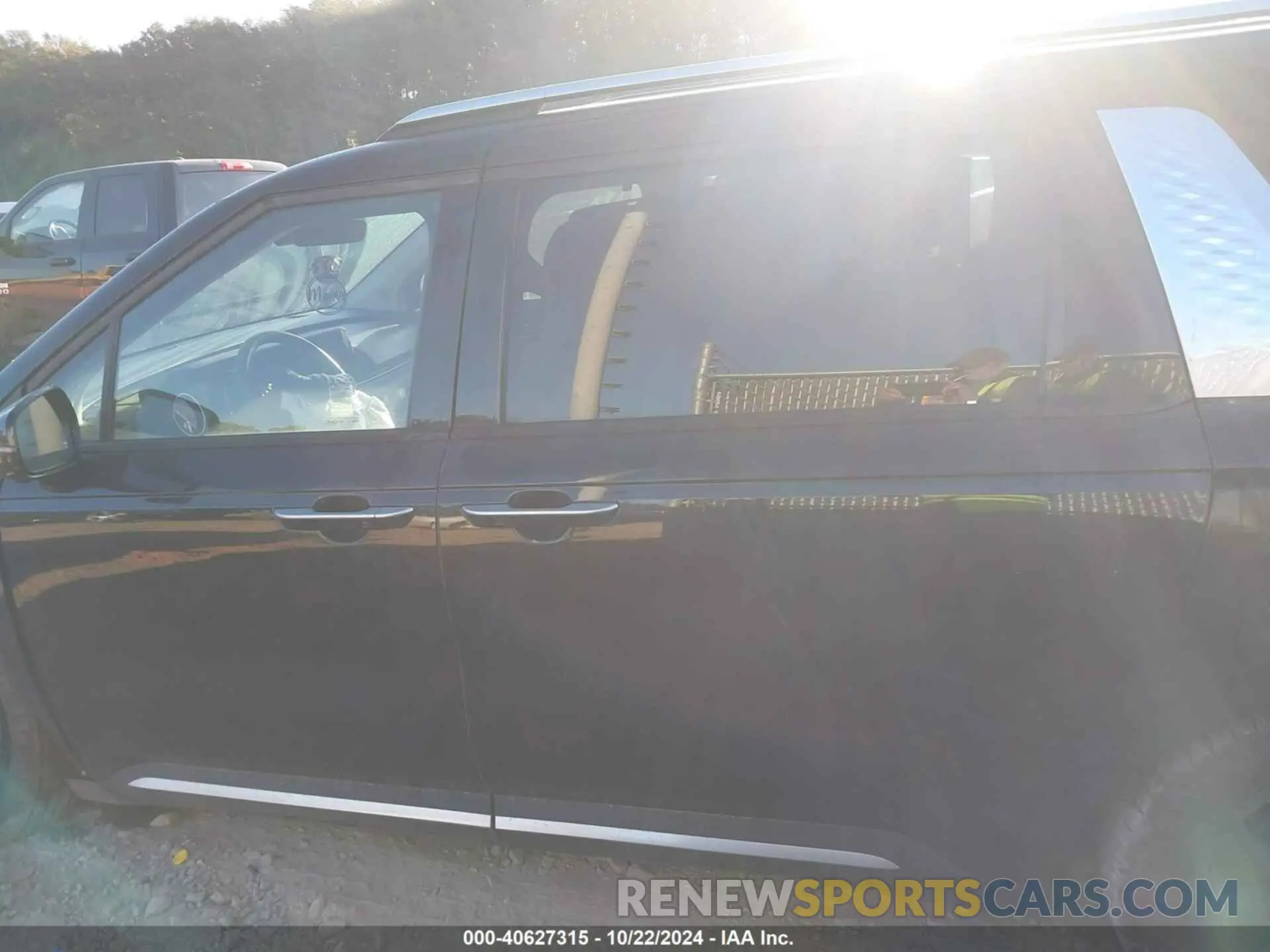 15 fotografías del automóvil dañado KNDNE5H30N6116595 KIA CARNIVAL MPV 2022