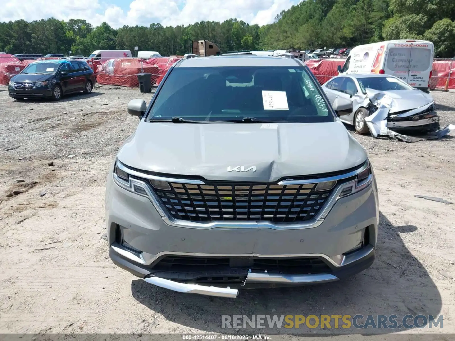 12 fotografías del automóvil dañado KNDNE5H31N6074700 KIA CARNIVAL MPV 2022
