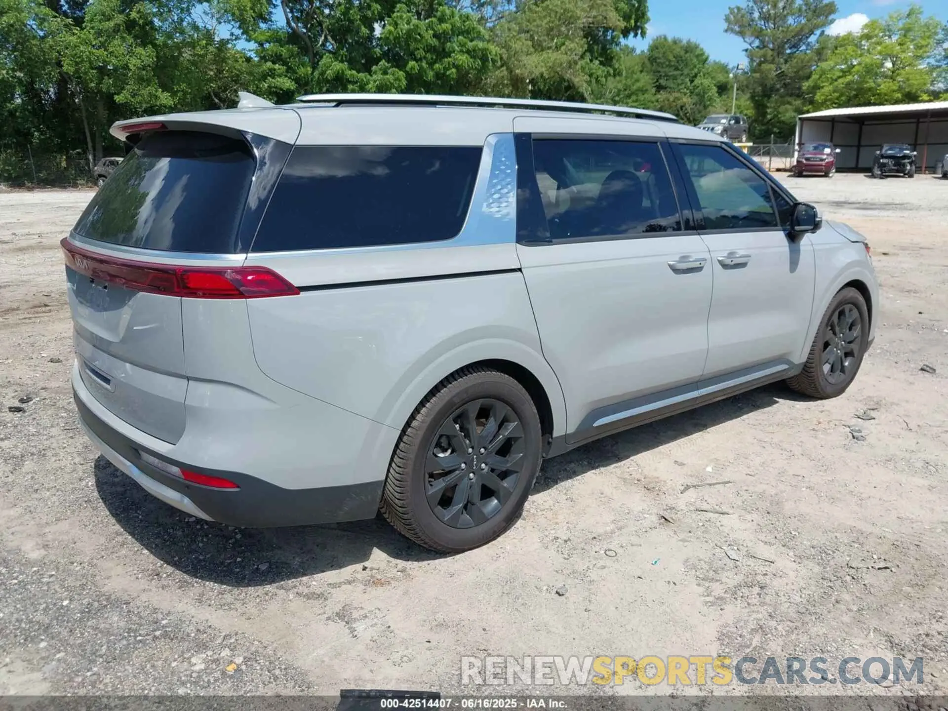 4 fotografías del automóvil dañado KNDNE5H31N6074700 KIA CARNIVAL MPV 2022