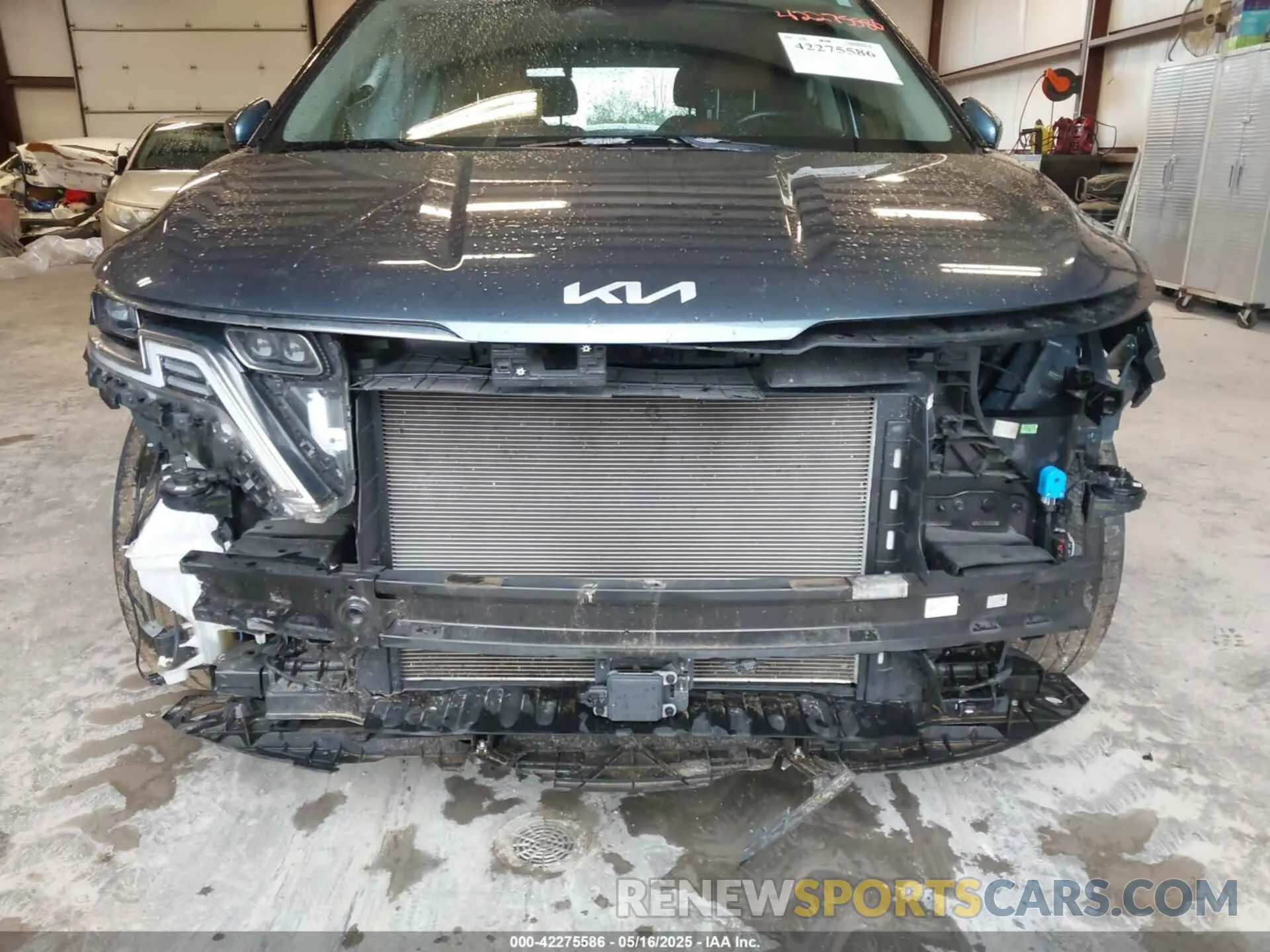 6 fotografías del automóvil dañado KNDNE5H34N6062198 KIA CARNIVAL MPV 2022