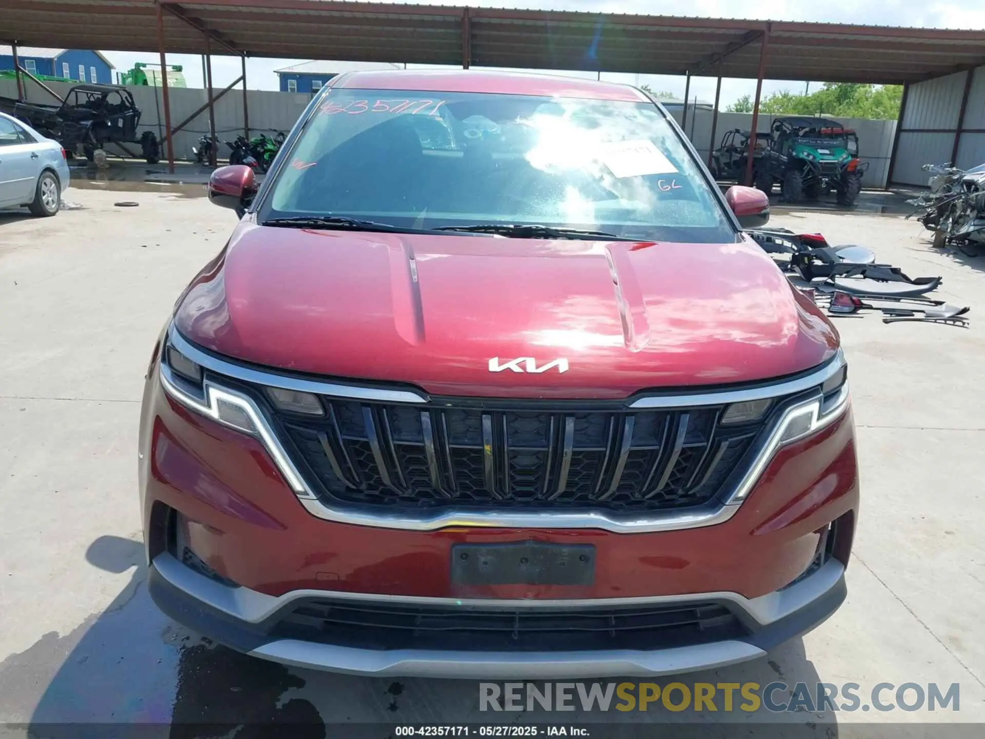 12 fotografías del automóvil dañado KNDNB4H31P6213780 KIA CARNIVAL MPV 2023
