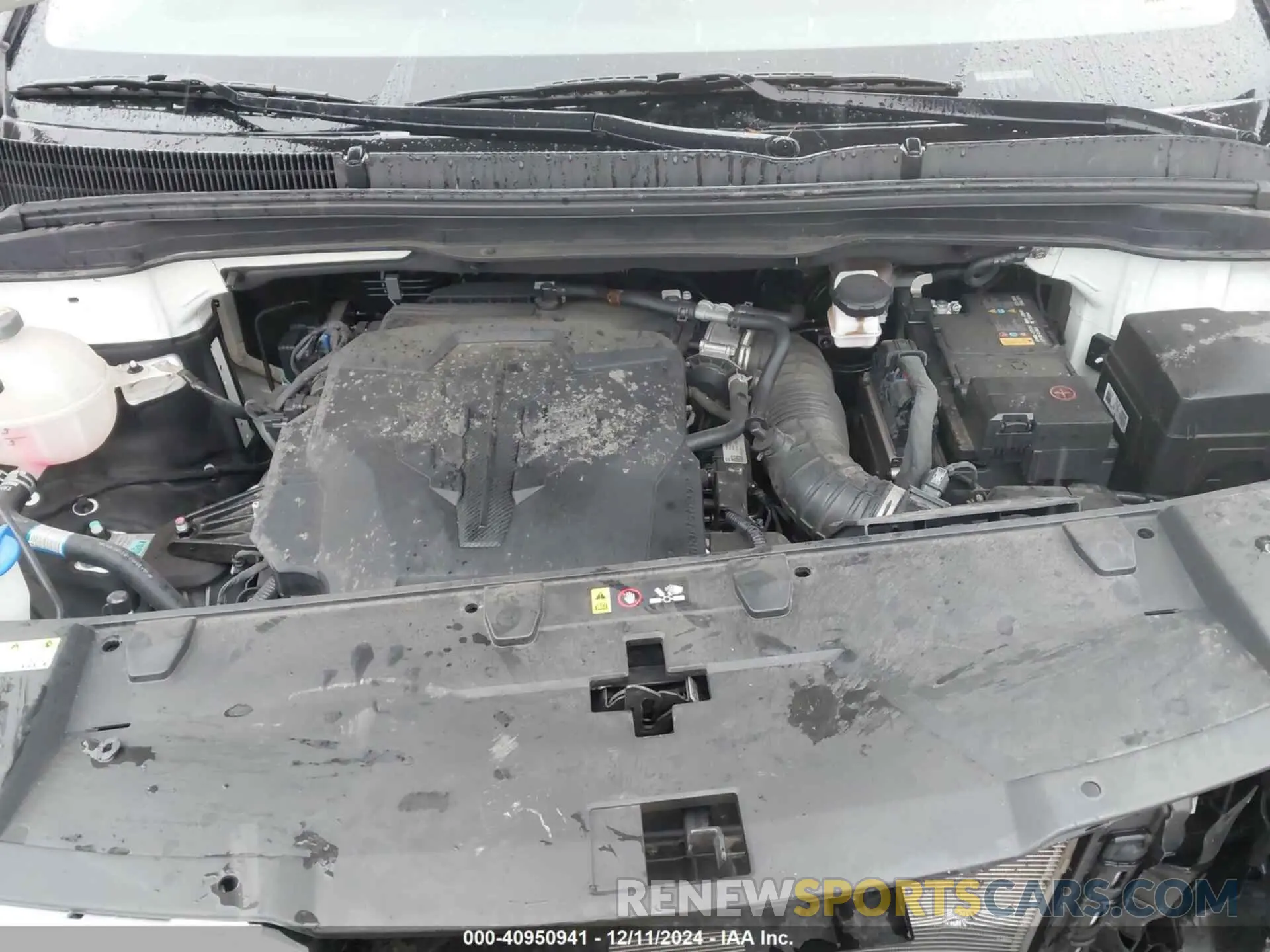 10 fotografías del automóvil dañado KNDNB4H36P6197303 KIA CARNIVAL MPV 2023