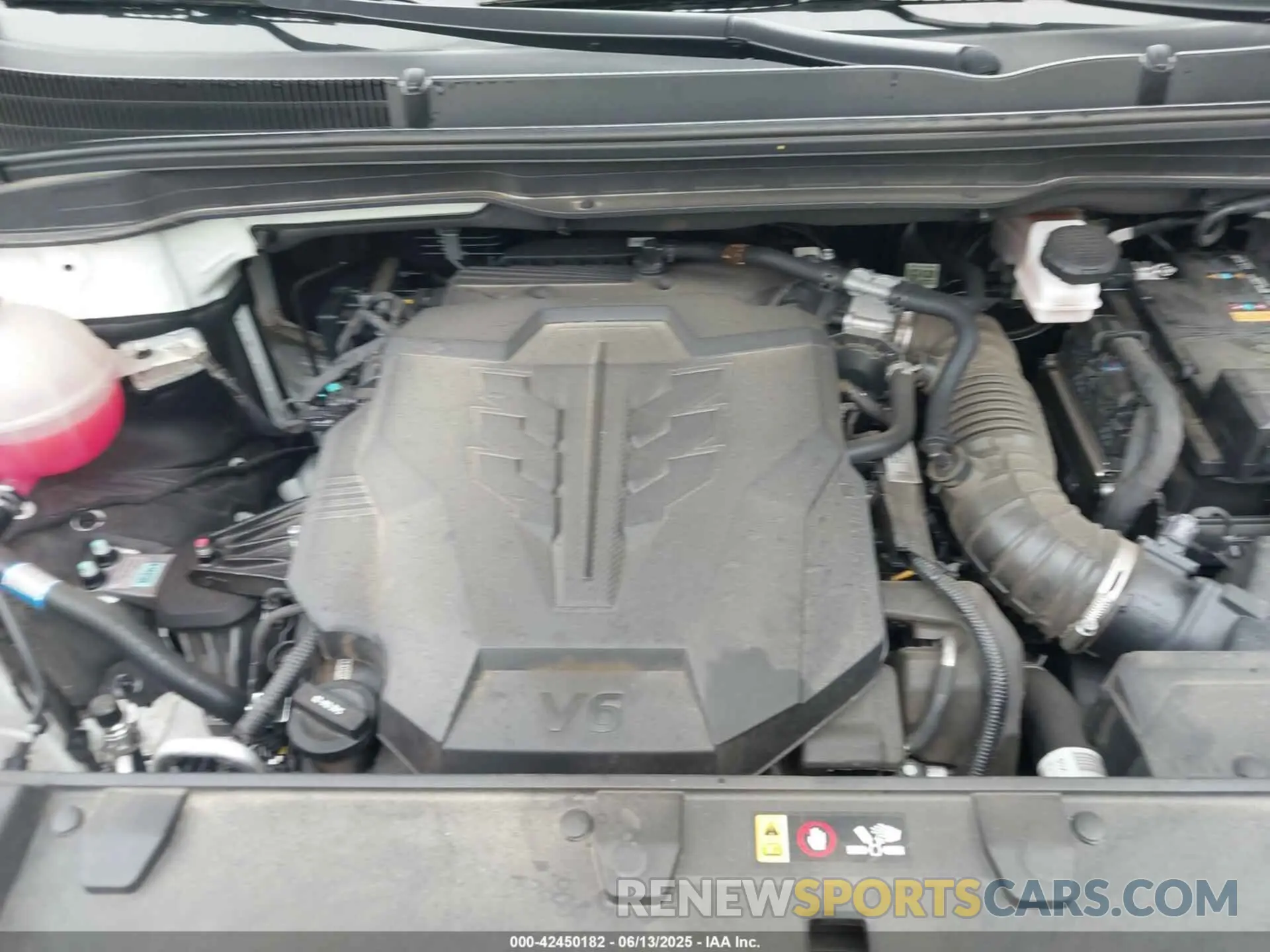 10 fotografías del automóvil dañado KNDNB4H39P6295418 KIA CARNIVAL MPV 2023