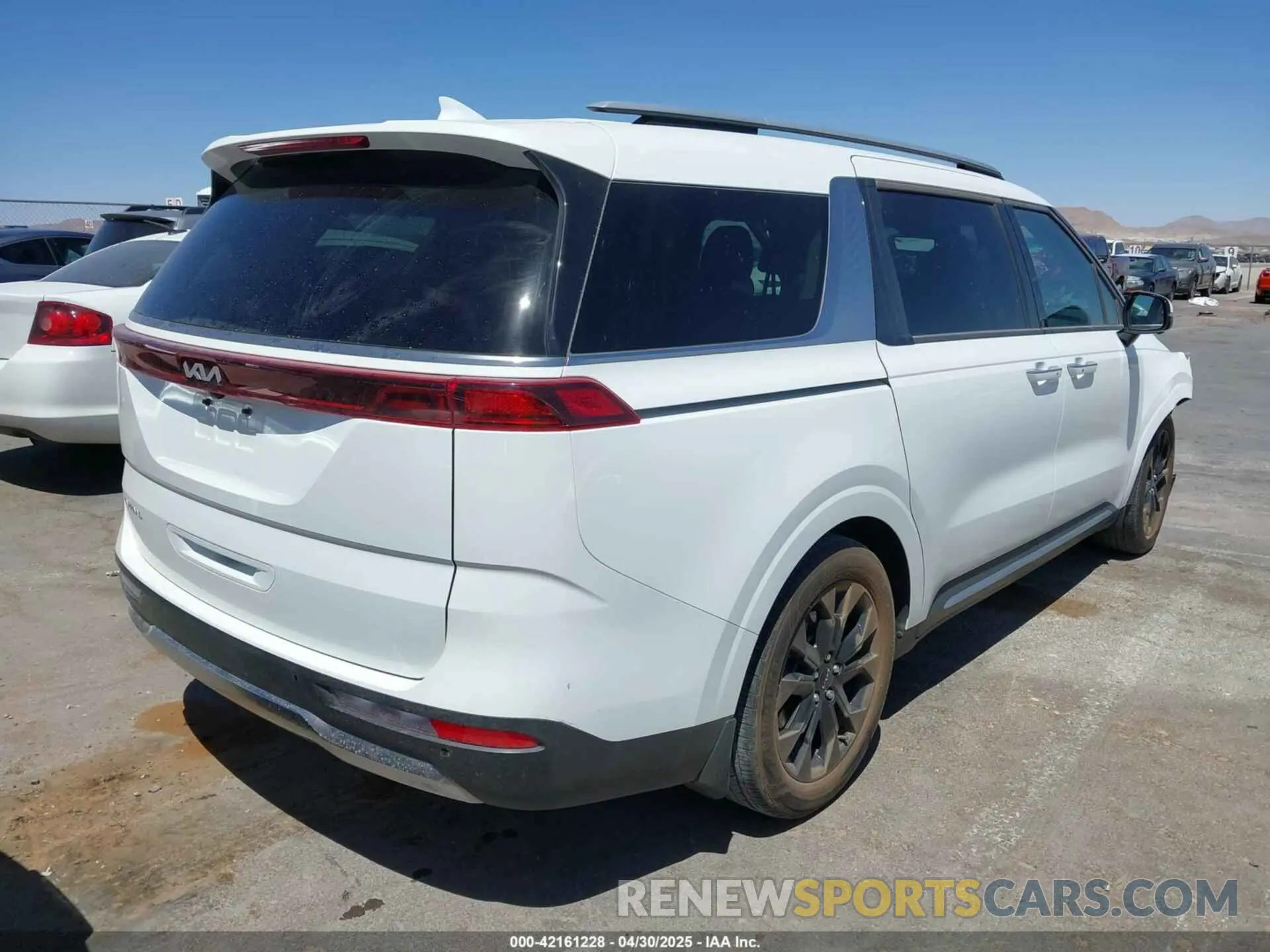 4 fotografías del automóvil dañado KNDNE5H30P6221317 KIA CARNIVAL MPV 2023