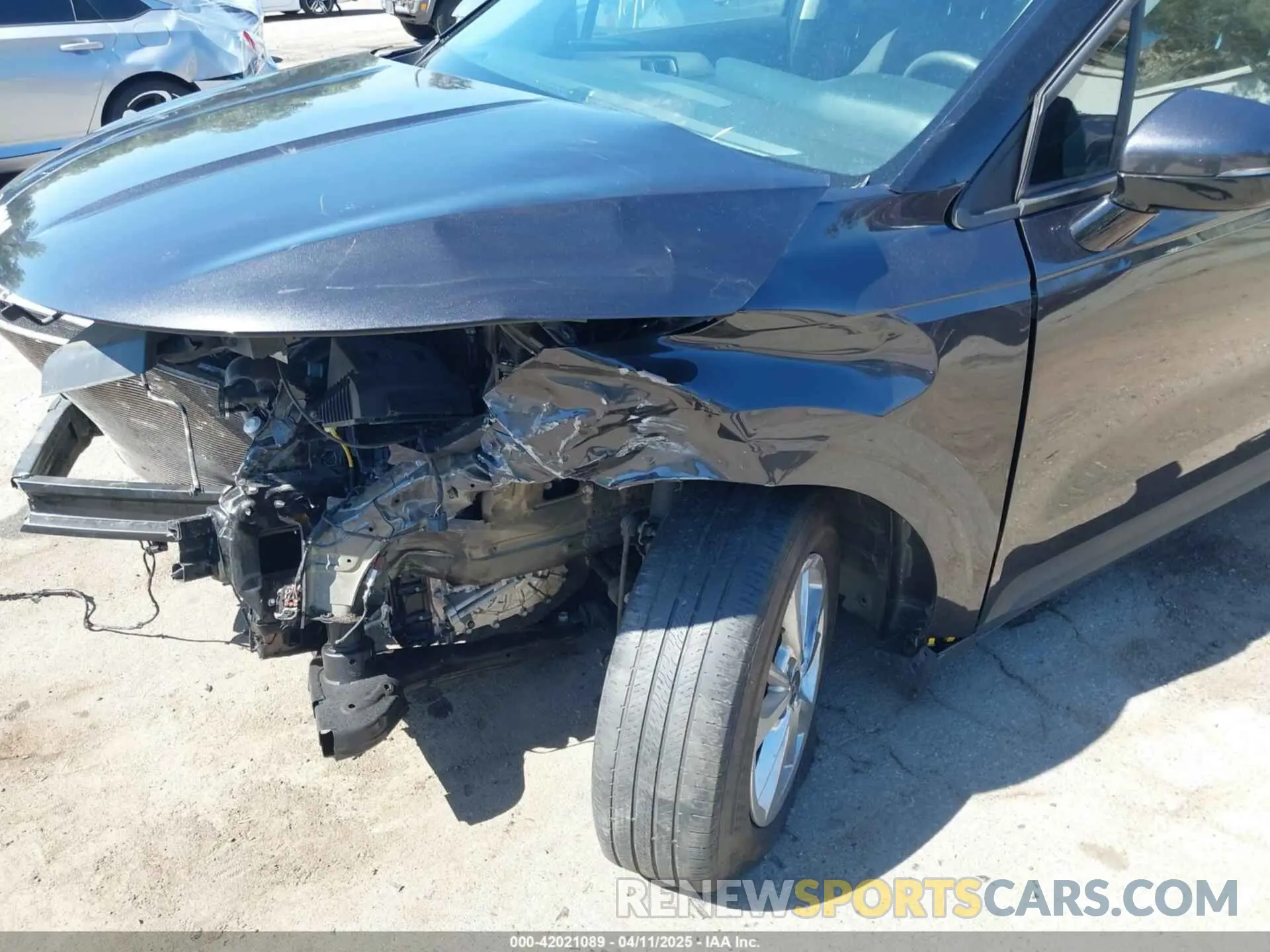 6 fotografías del automóvil dañado KNDNB4H31R6332240 KIA CARNIVAL MPV 2024