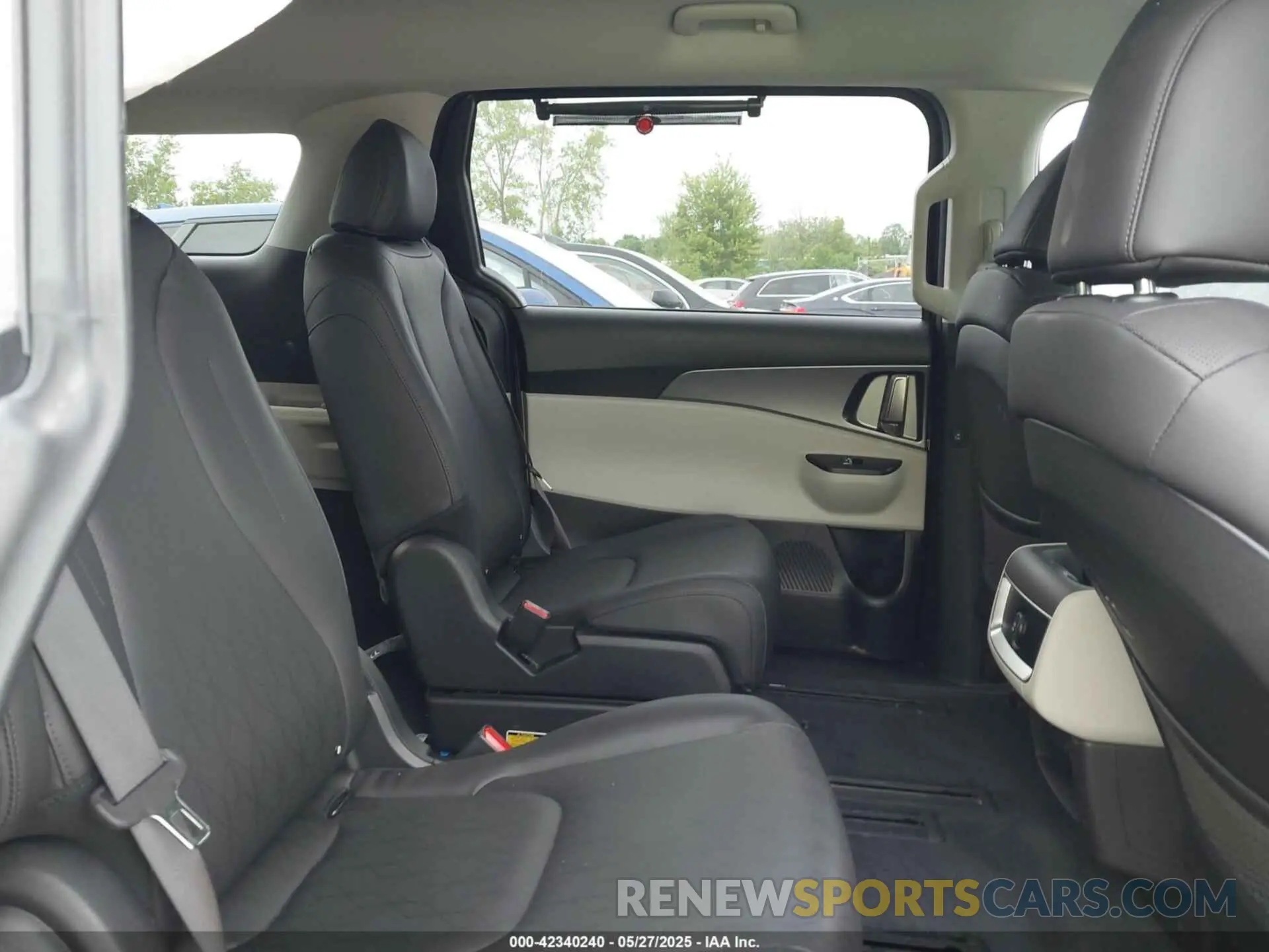 8 fotografías del automóvil dañado KNDNB4H31R6393295 KIA CARNIVAL MPV 2024