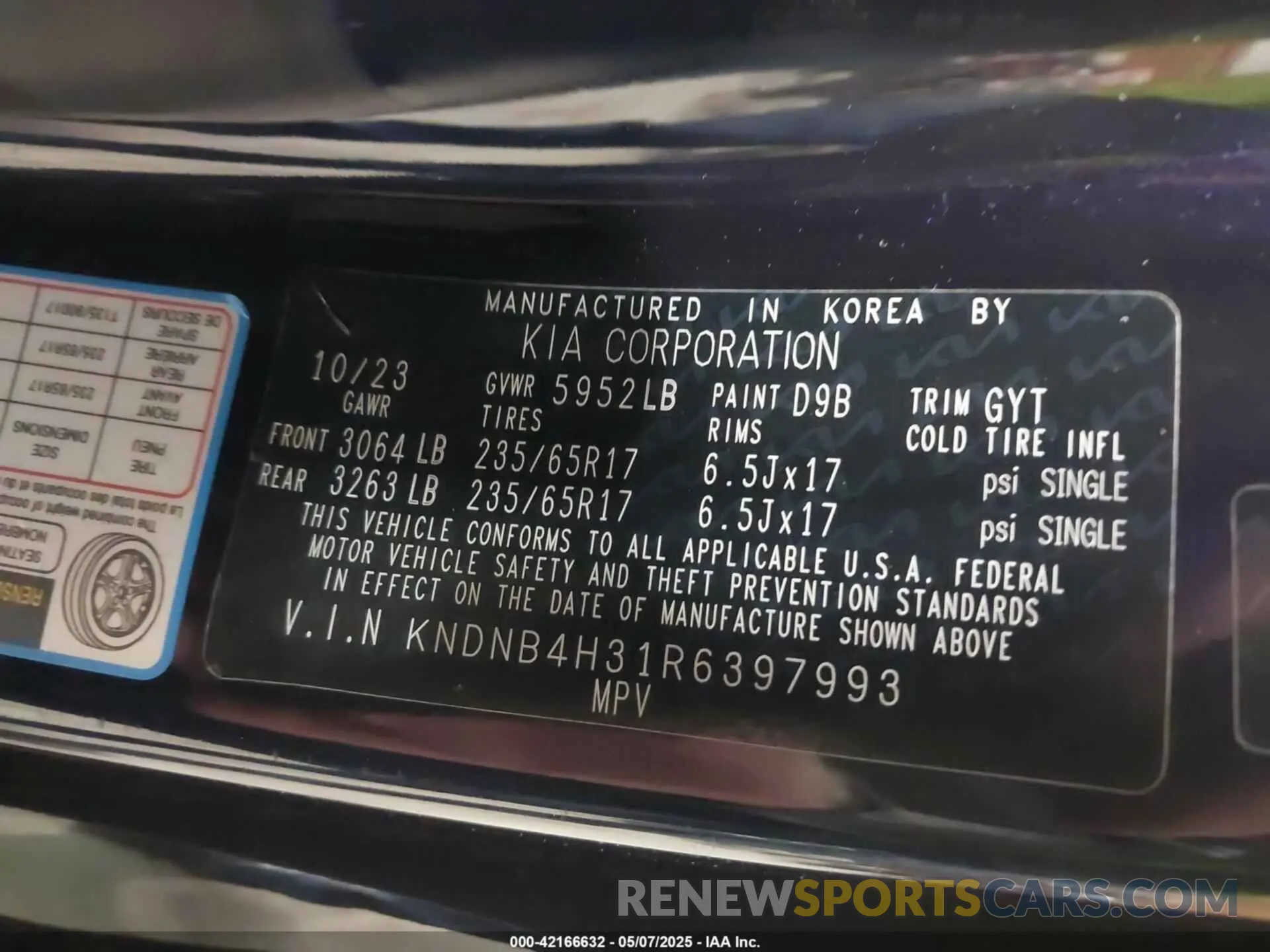 9 fotografías del automóvil dañado KNDNB4H31R6397993 KIA CARNIVAL MPV 2024