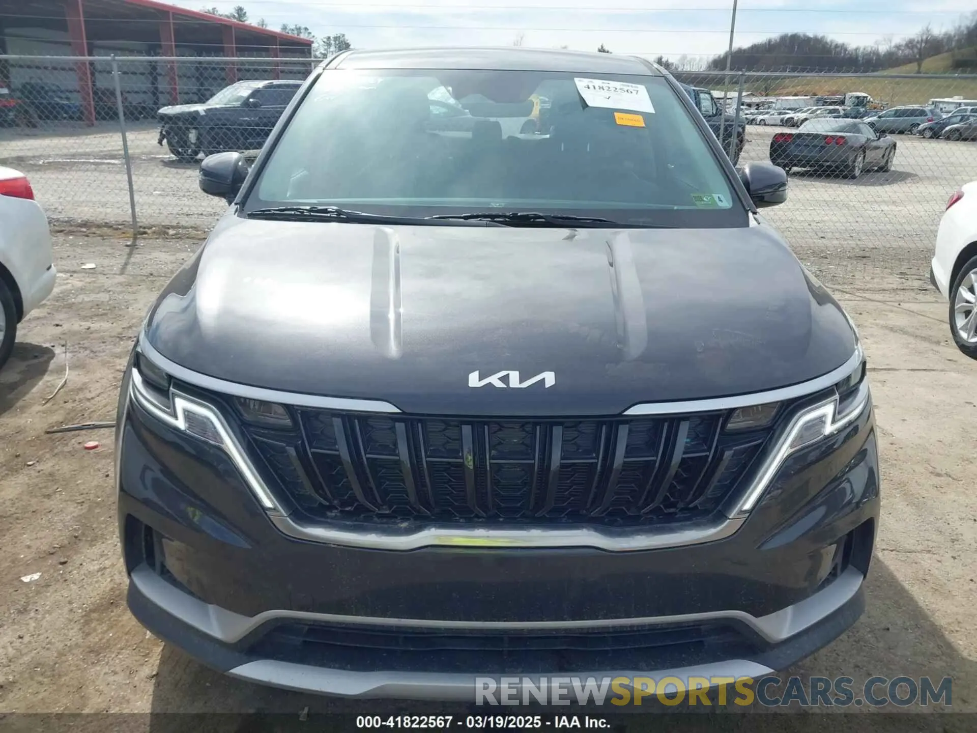 12 fotografías del automóvil dañado KNDNB4H31R6423265 KIA CARNIVAL MPV 2024