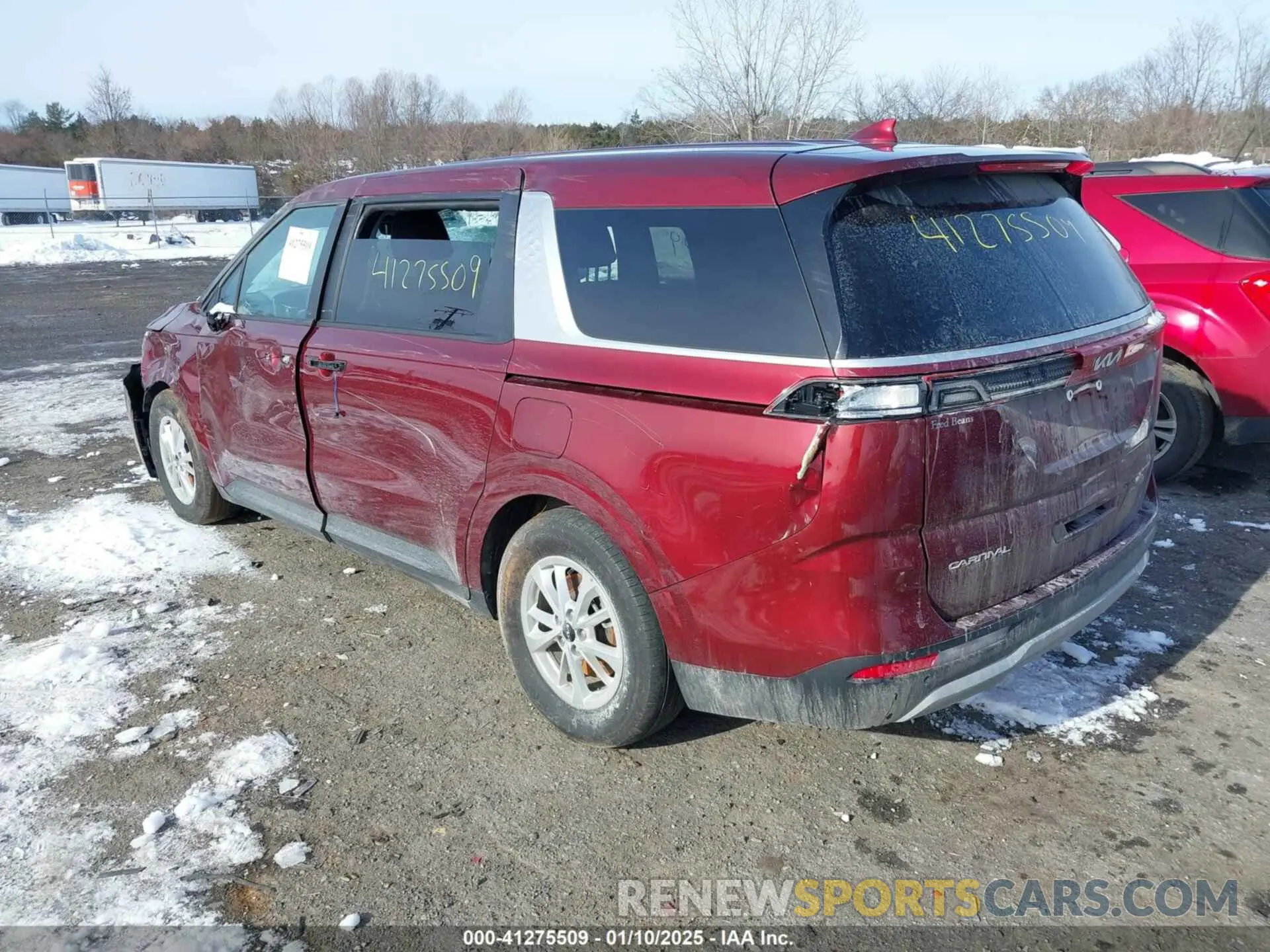 3 fotografías del automóvil dañado KNDNB4H33R6388972 KIA CARNIVAL MPV 2024