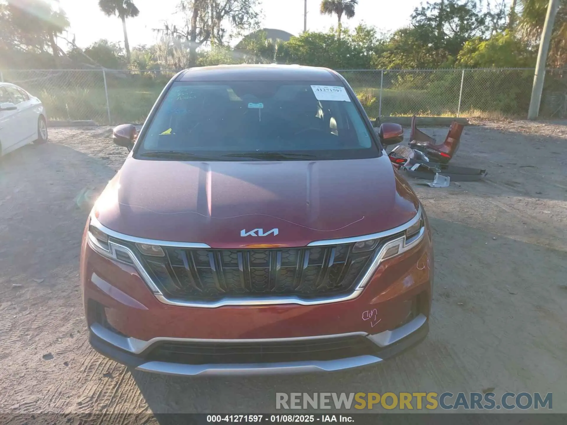 13 fotografías del automóvil dañado KNDNB4H33R6405849 KIA CARNIVAL MPV 2024