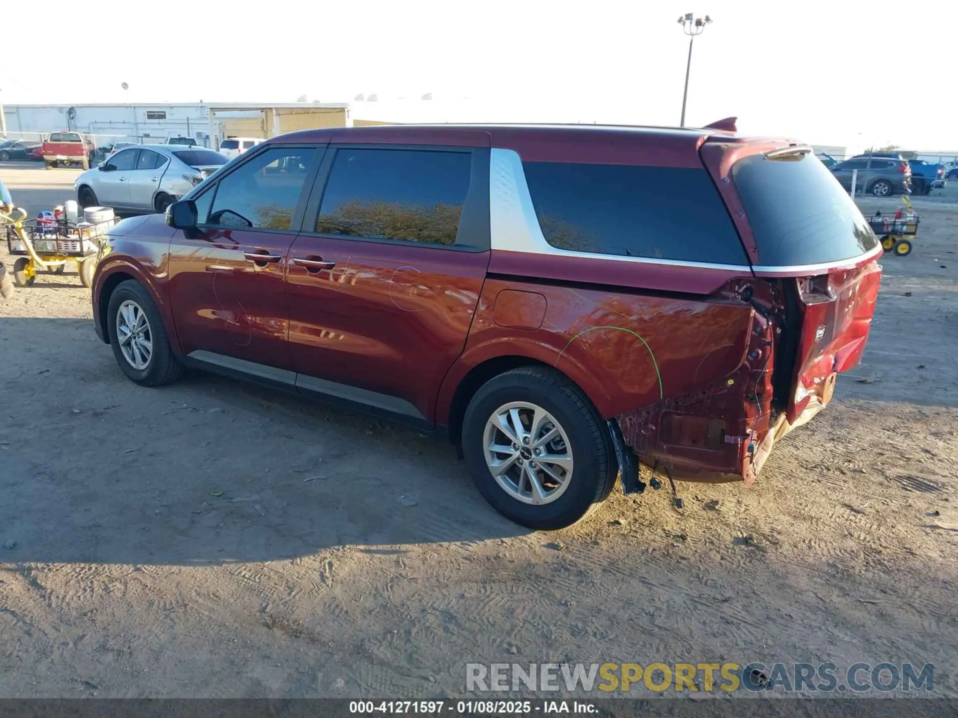 3 fotografías del automóvil dañado KNDNB4H33R6405849 KIA CARNIVAL MPV 2024