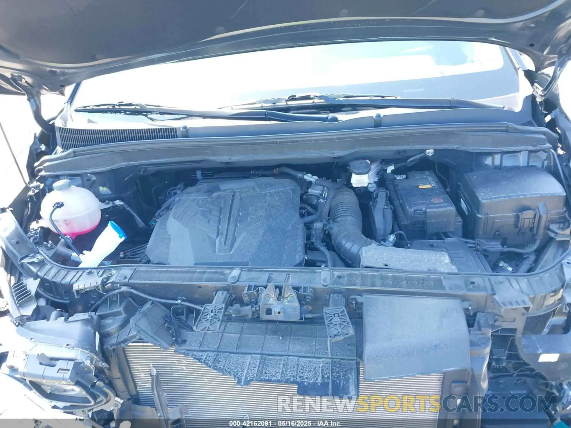 10 fotografías del automóvil dañado KNDNB4H35R6343032 KIA CARNIVAL MPV 2024