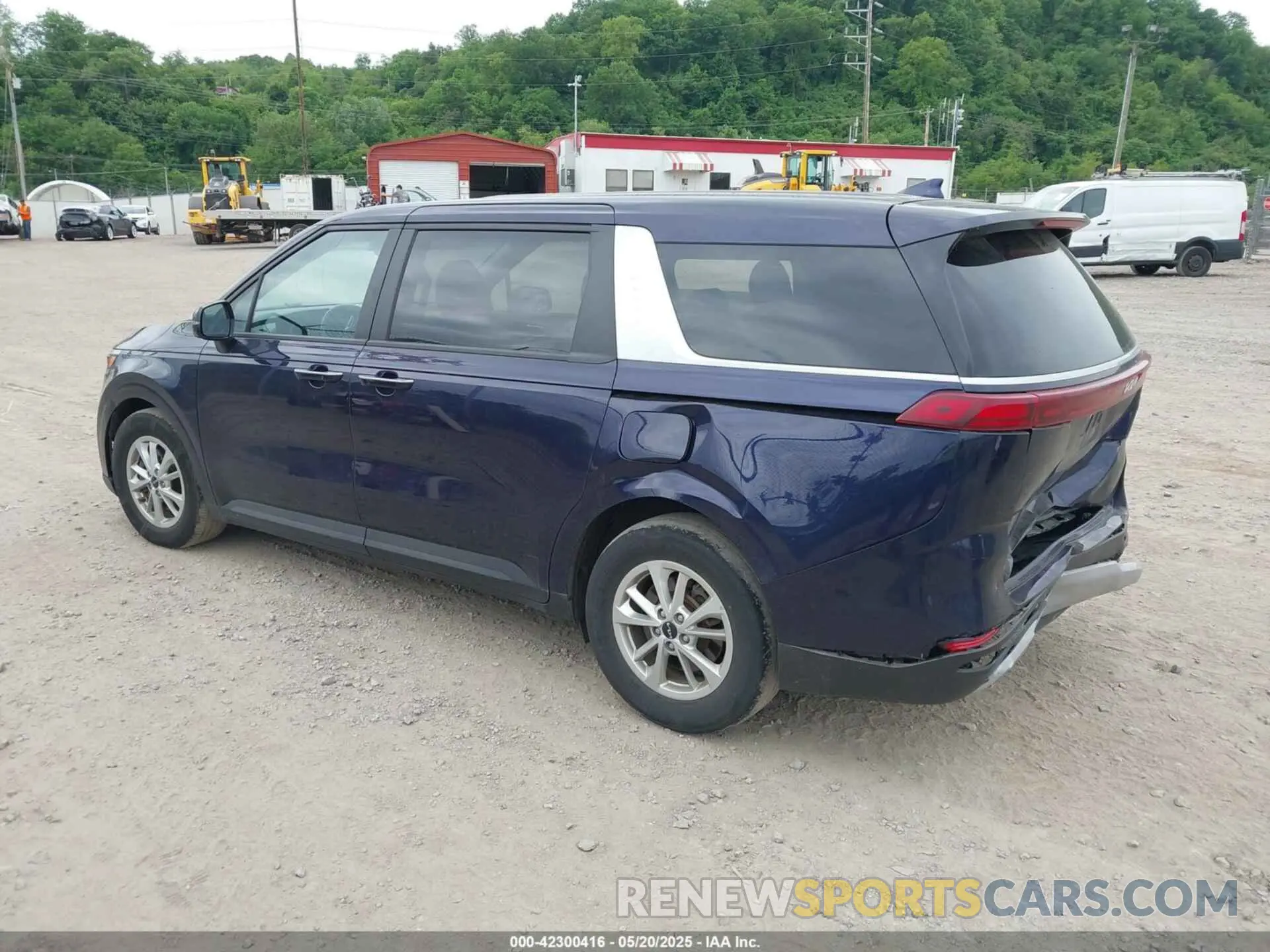 3 fotografías del automóvil dañado KNDNB4H35R6350739 KIA CARNIVAL MPV 2024